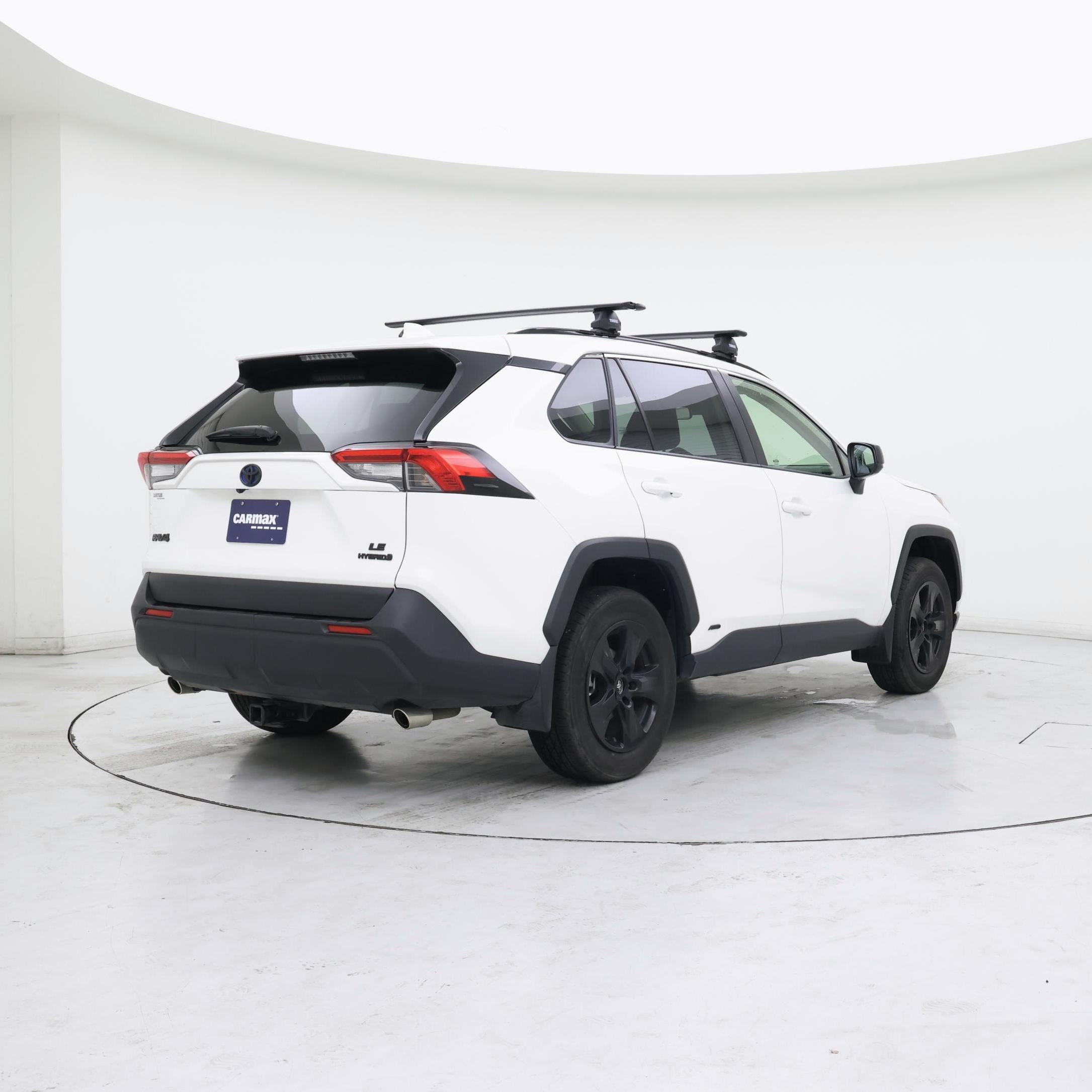 Thumbnail: 2024 Toyota RAV4 - 8