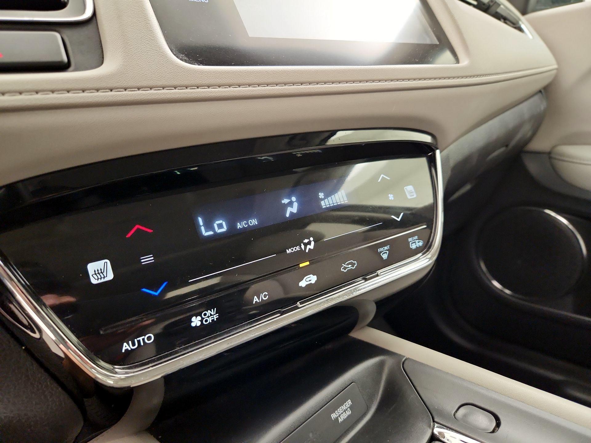 Thumbnail: 2018 Honda HR-V - 16