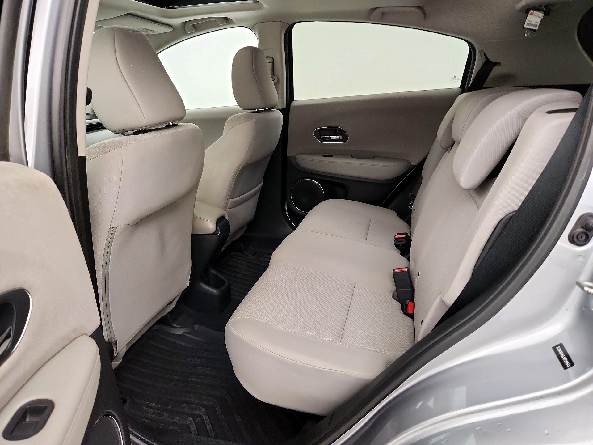 Thumbnail: 2018 Honda HR-V - 20