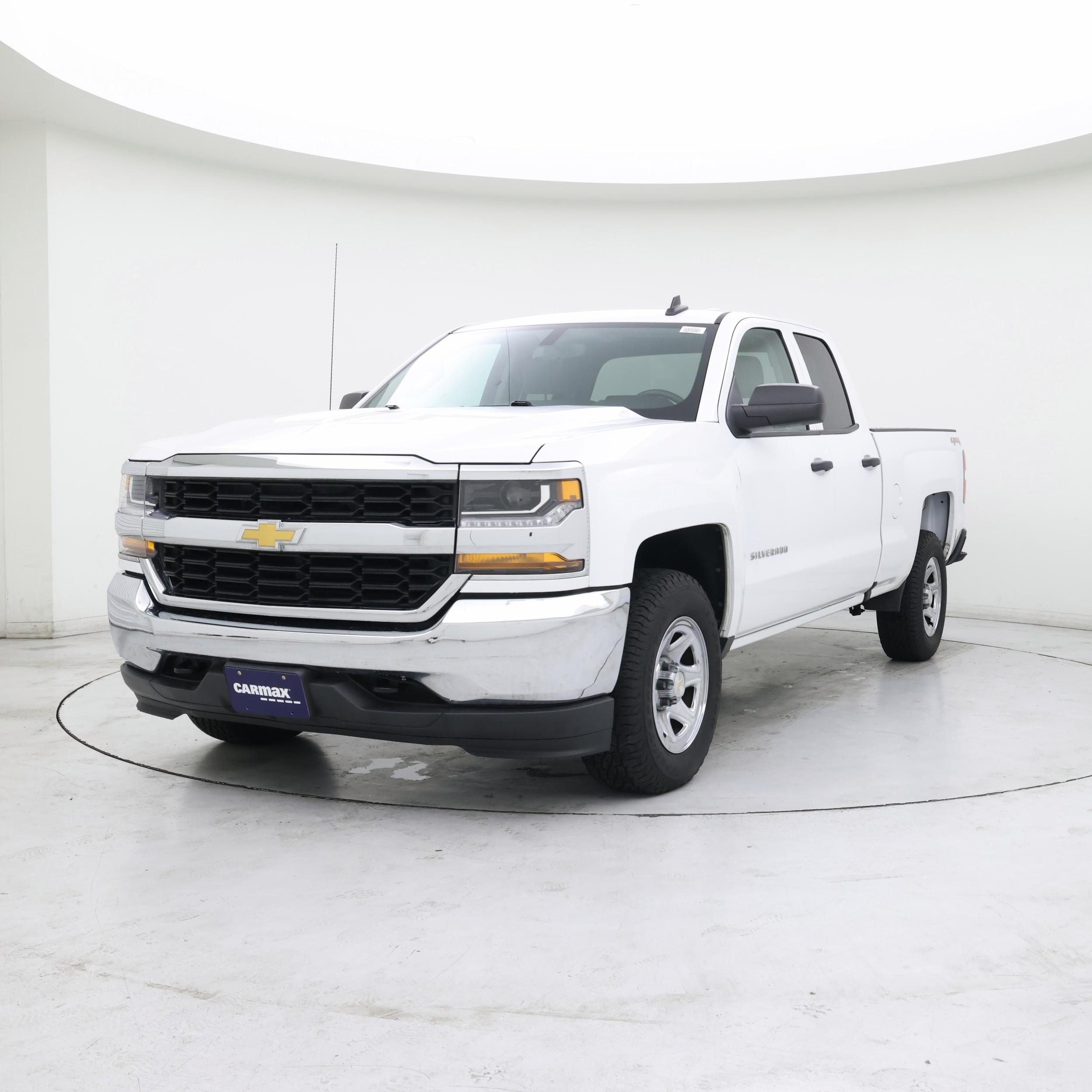 Thumbnail: 2017 Chevrolet Silverado 1500 - 4
