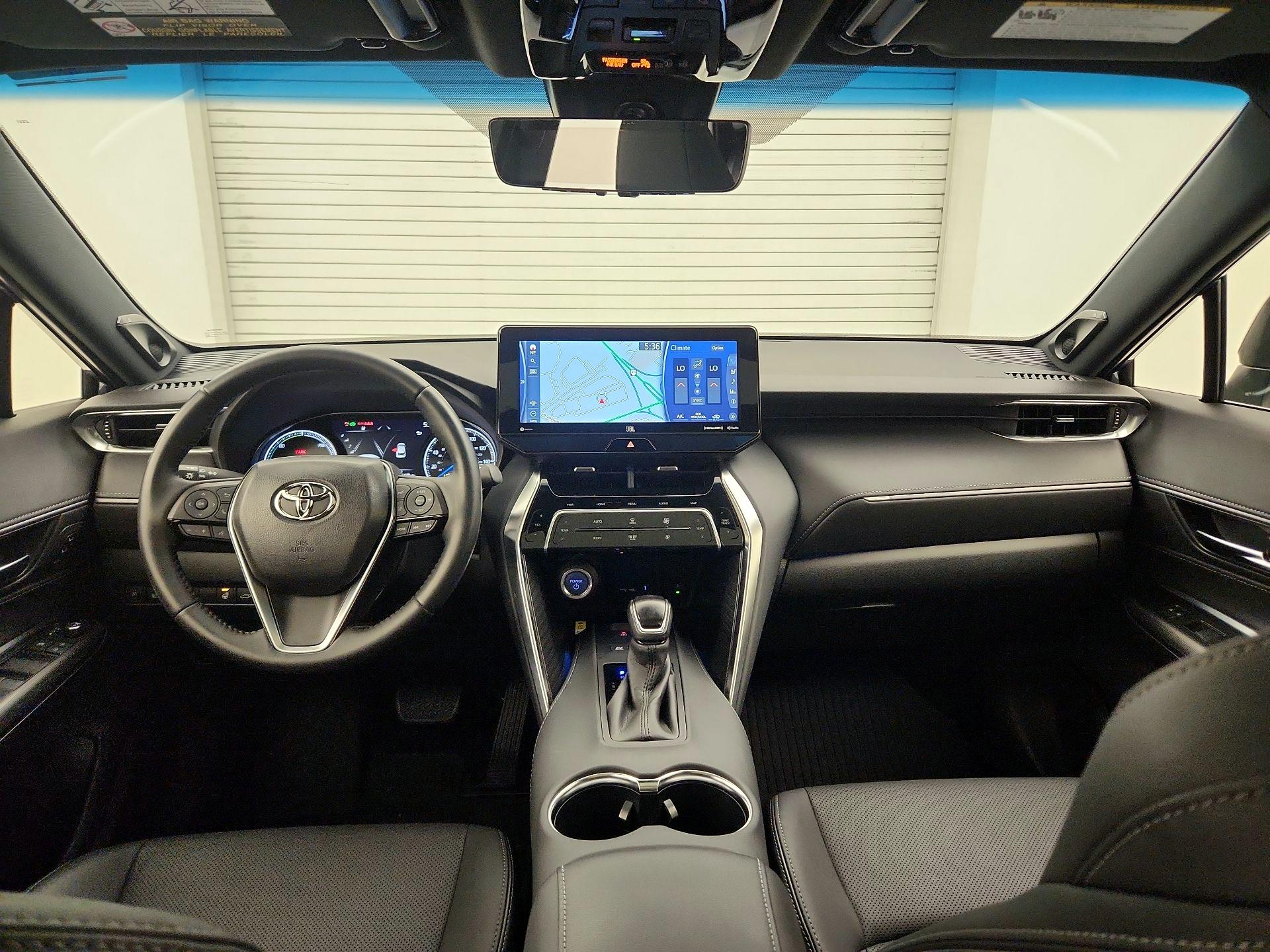 Thumbnail: 2021 Toyota Venza - 9
