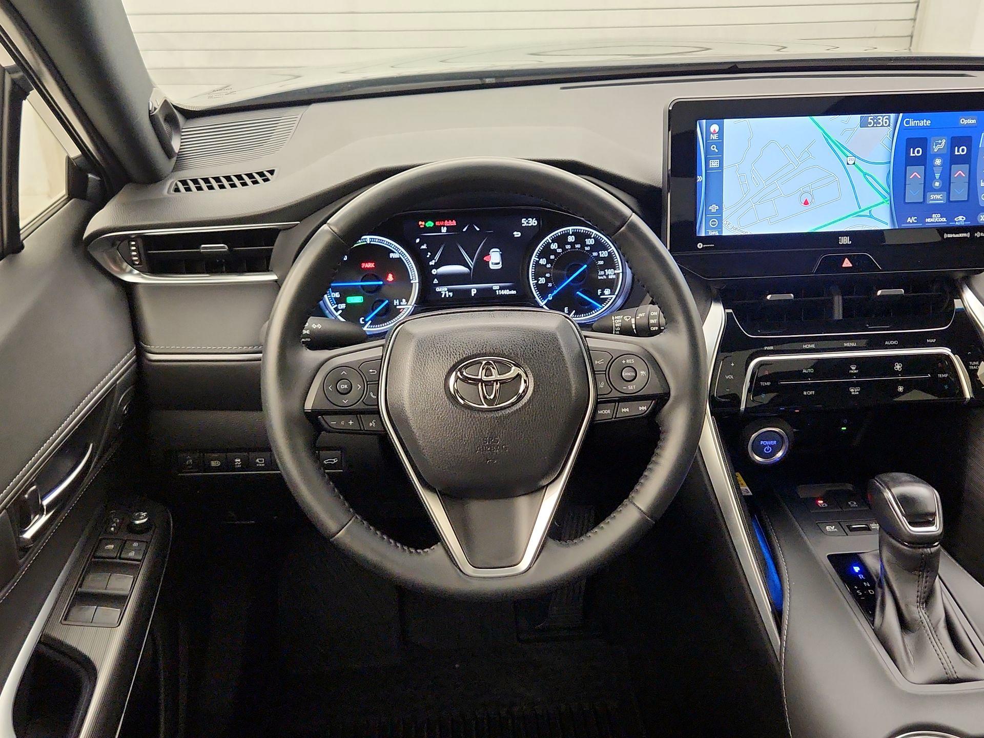 Thumbnail: 2021 Toyota Venza - 10