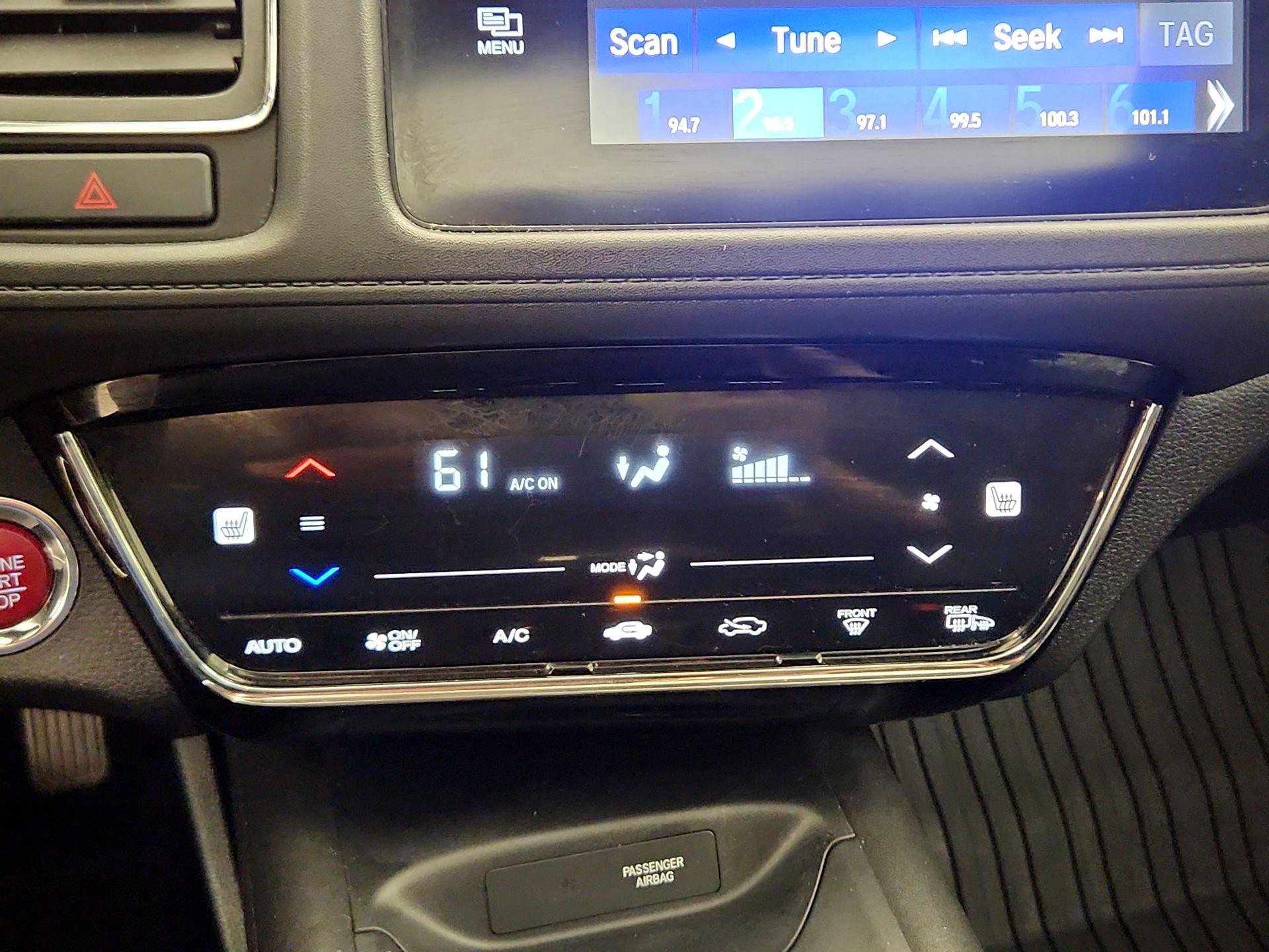 Thumbnail: 2018 Honda HR-V - 16