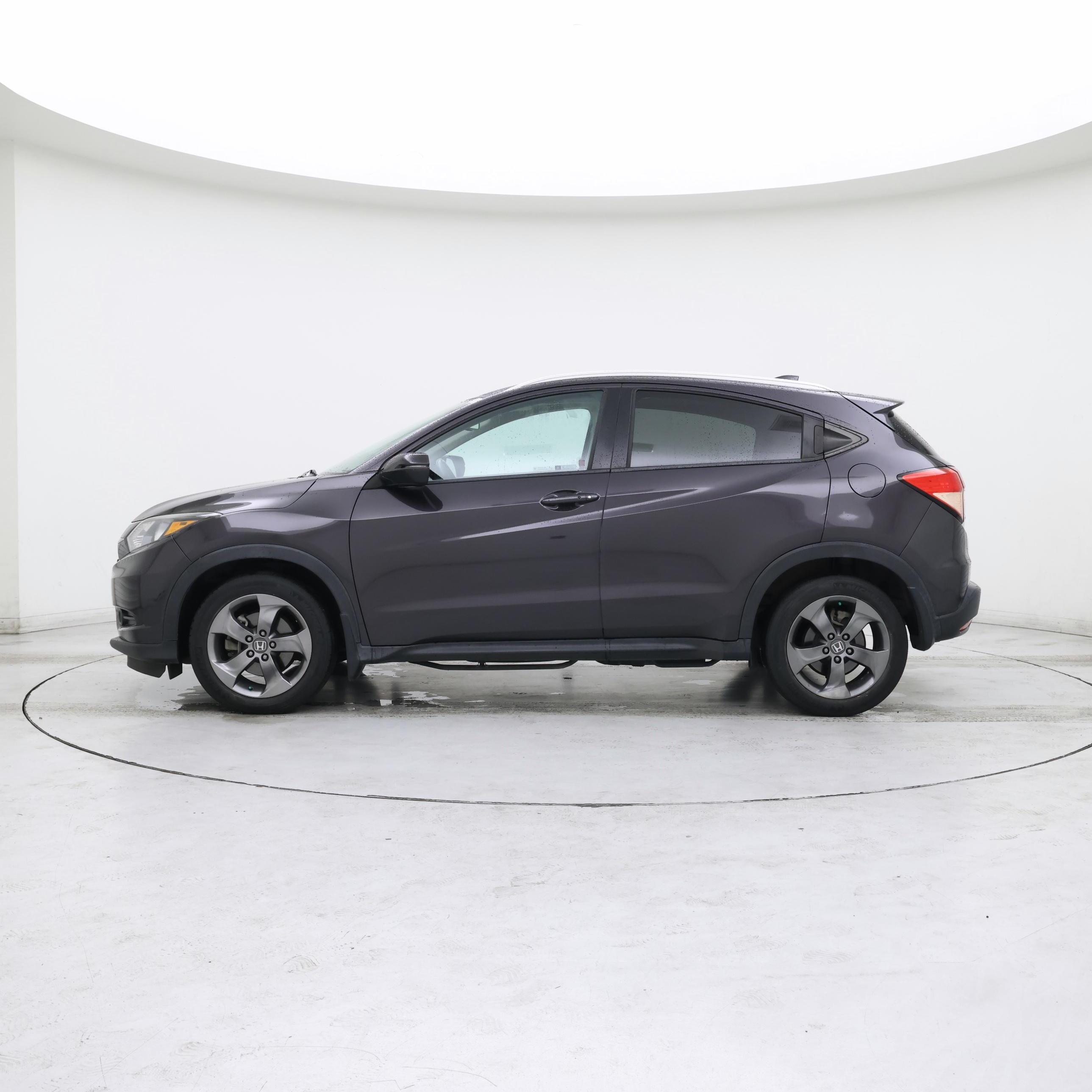Thumbnail: 2018 Honda HR-V - 3