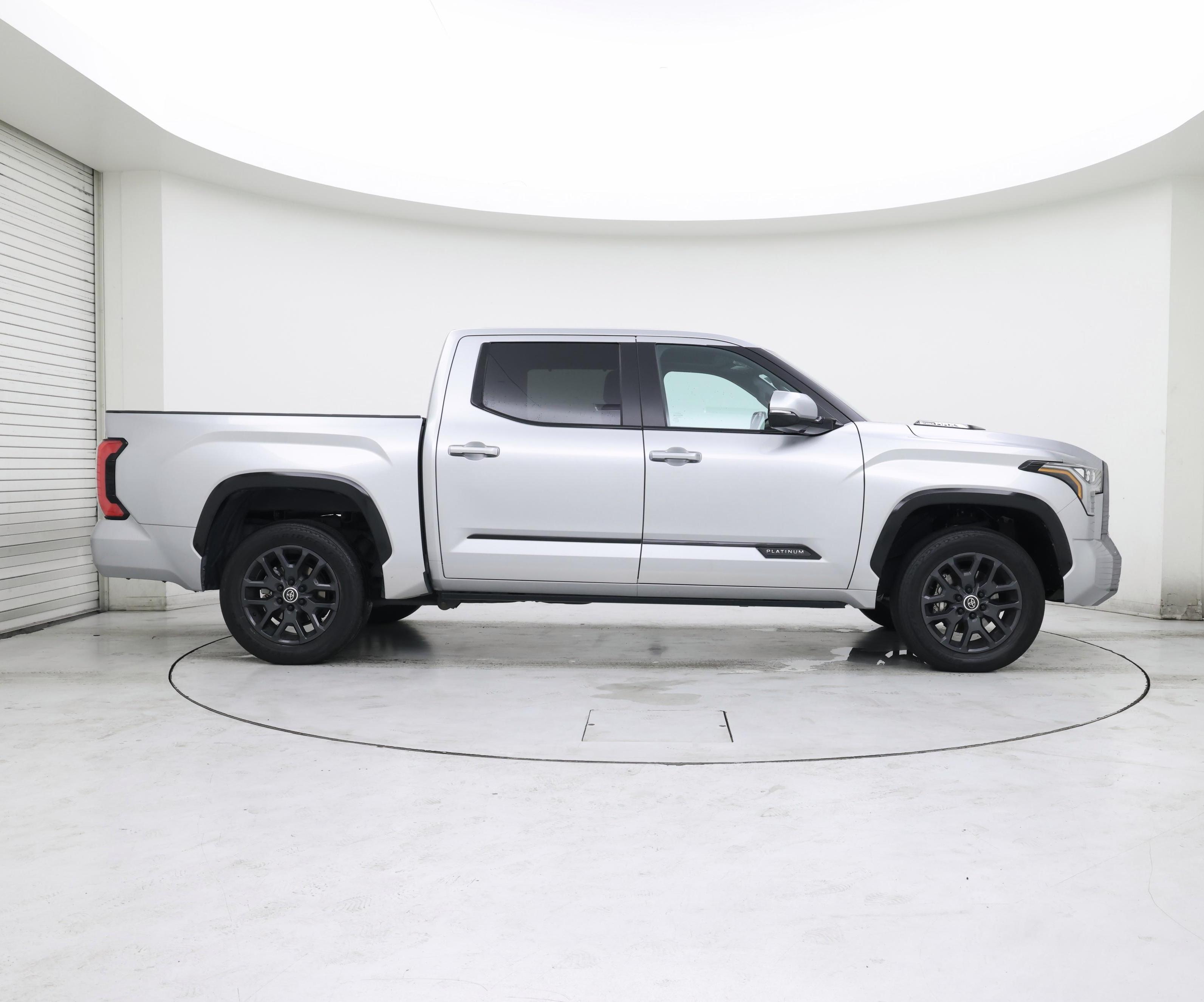 Thumbnail: 2024 Toyota Tundra - 7