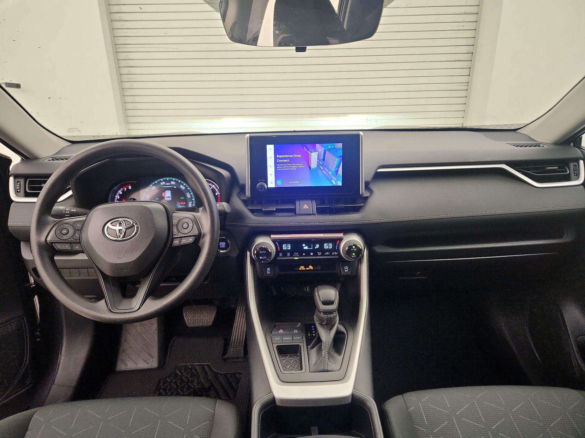 Thumbnail: 2024 Toyota RAV4 - 9