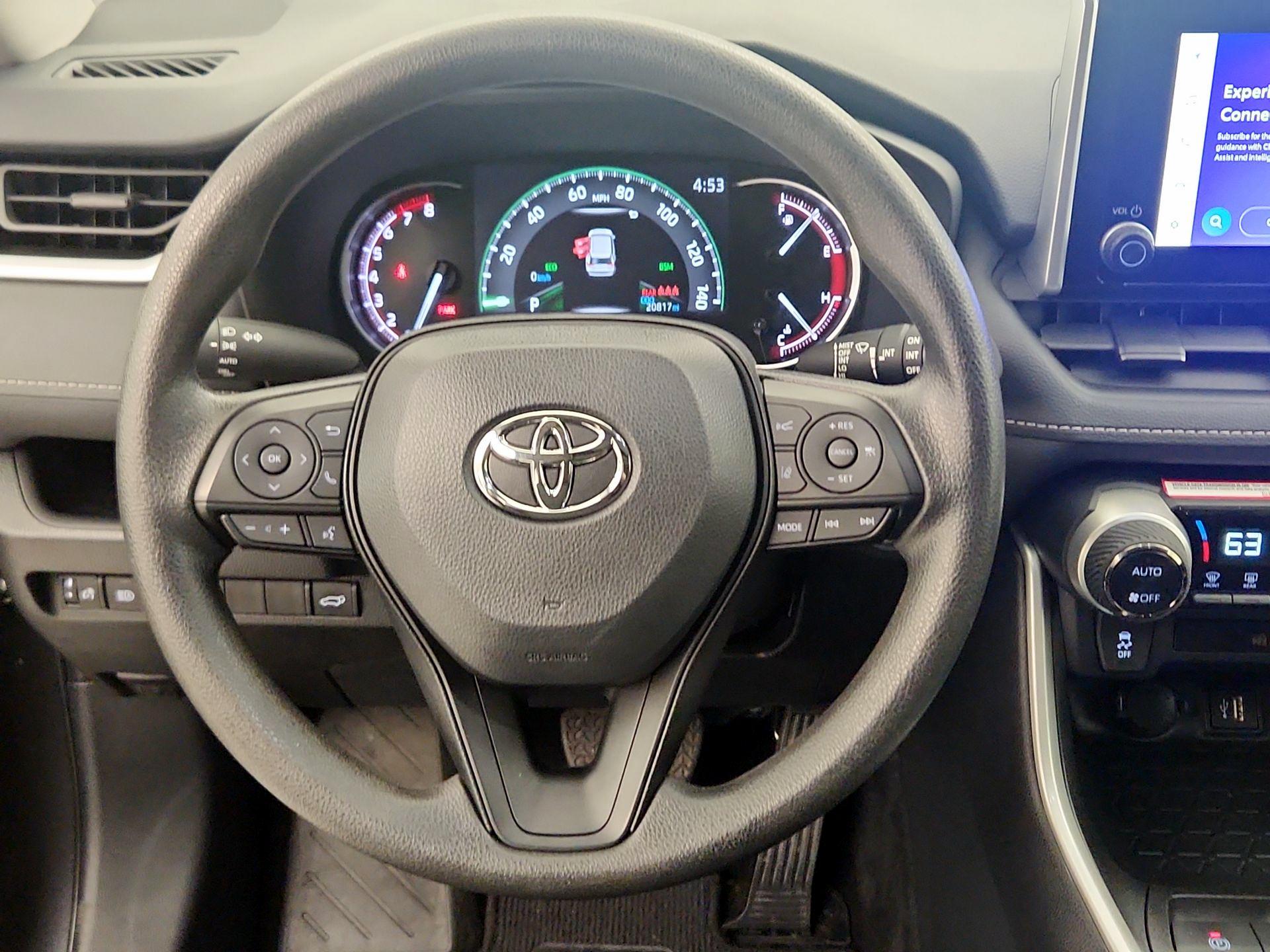 Thumbnail: 2024 Toyota RAV4 - 10