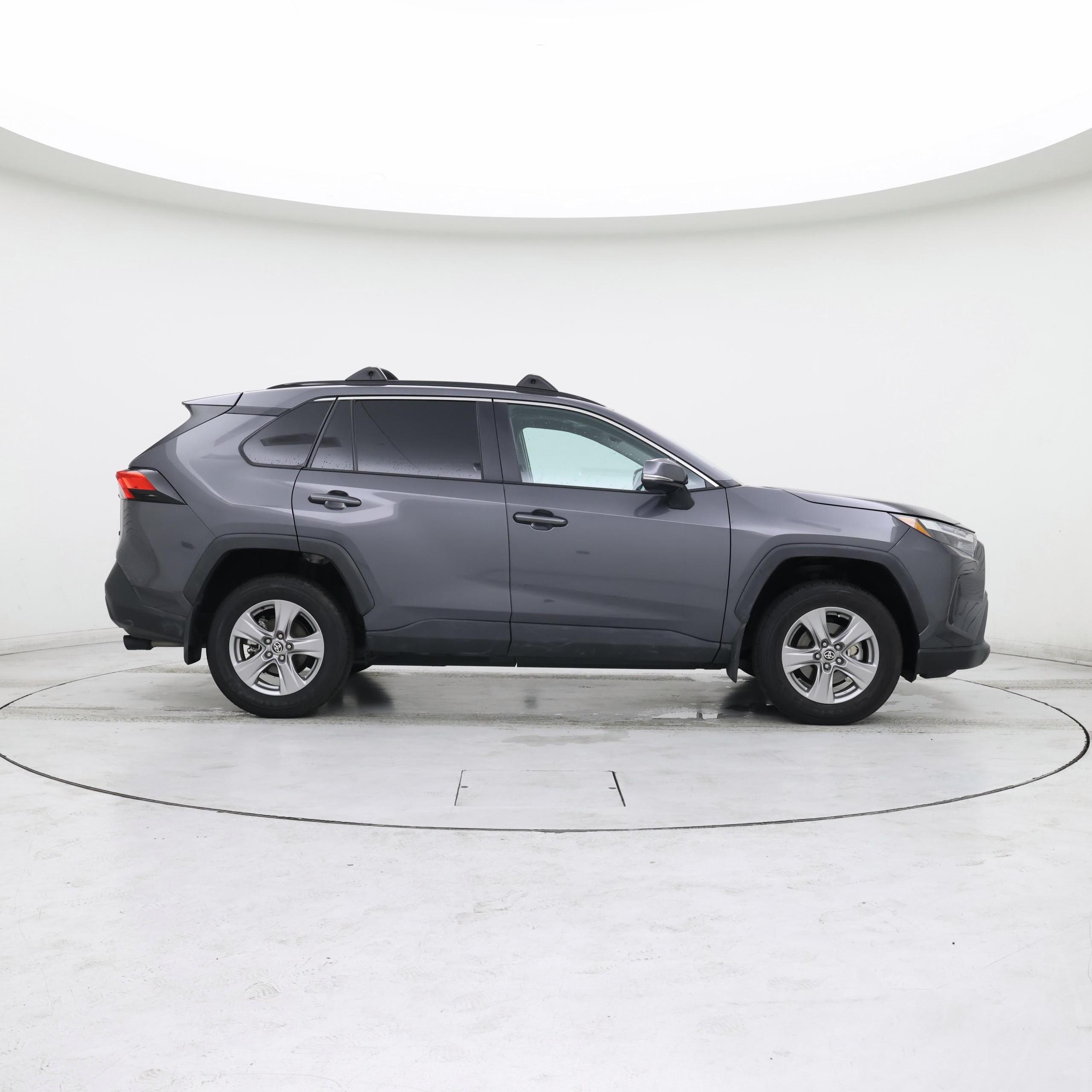 Thumbnail: 2024 Toyota RAV4 - 7