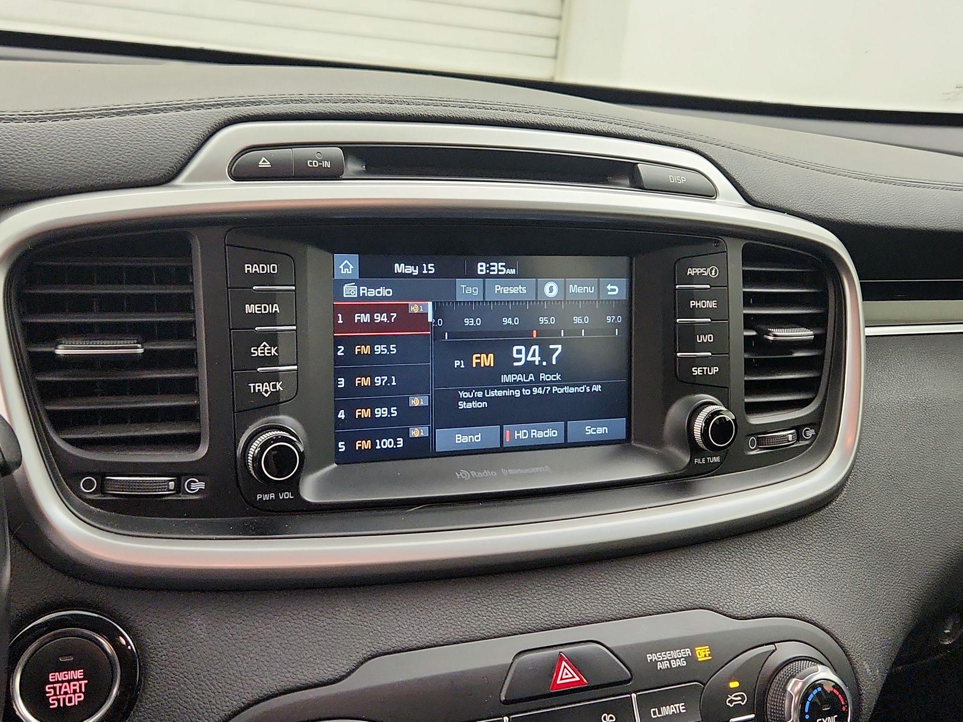 Thumbnail: 2017 Kia Sorento - 15