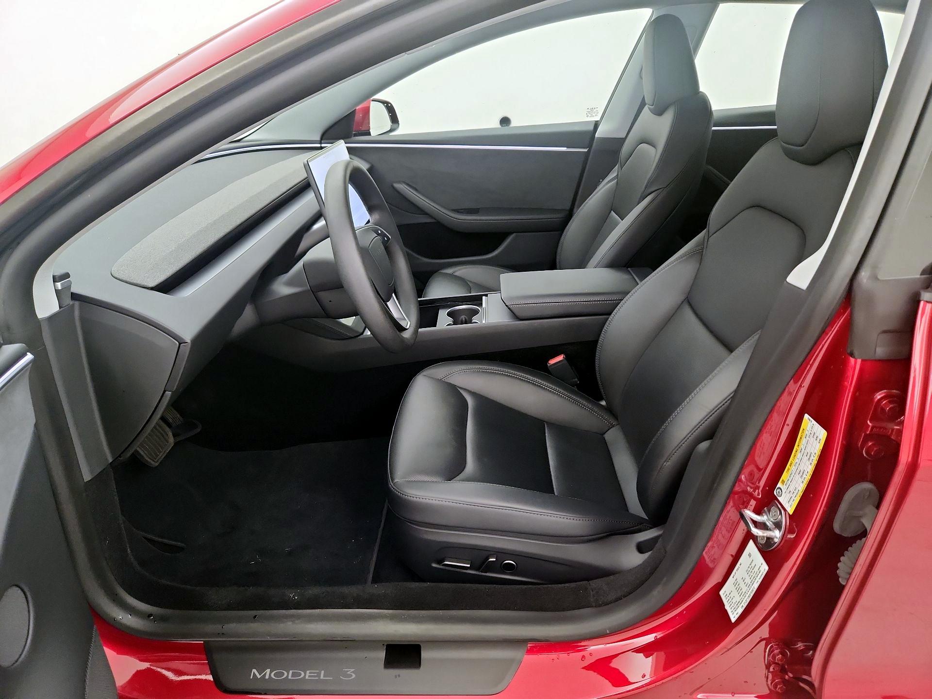 Thumbnail: 2025 Tesla Model 3 - 11