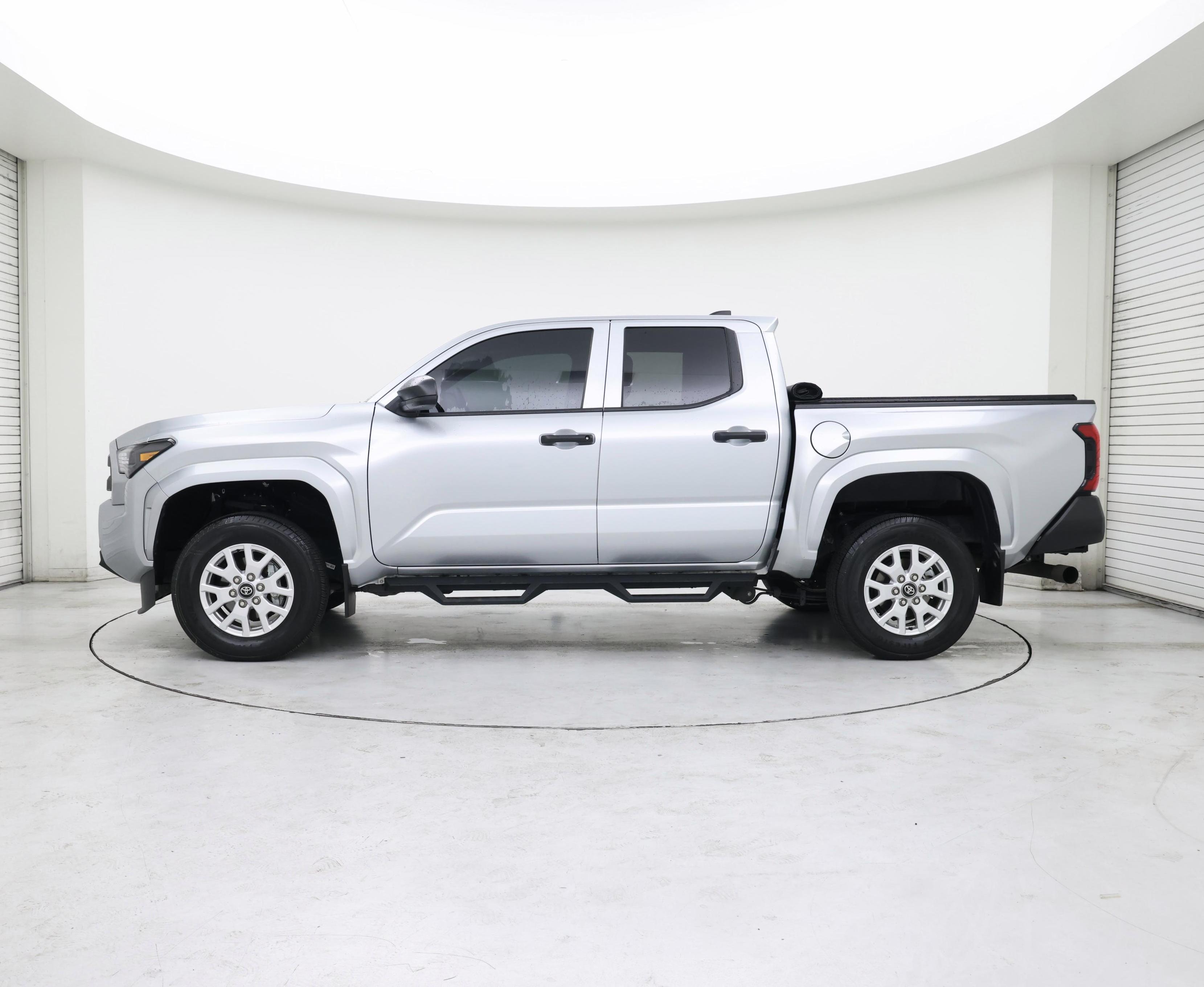 Thumbnail: 2024 Toyota Tacoma - 3