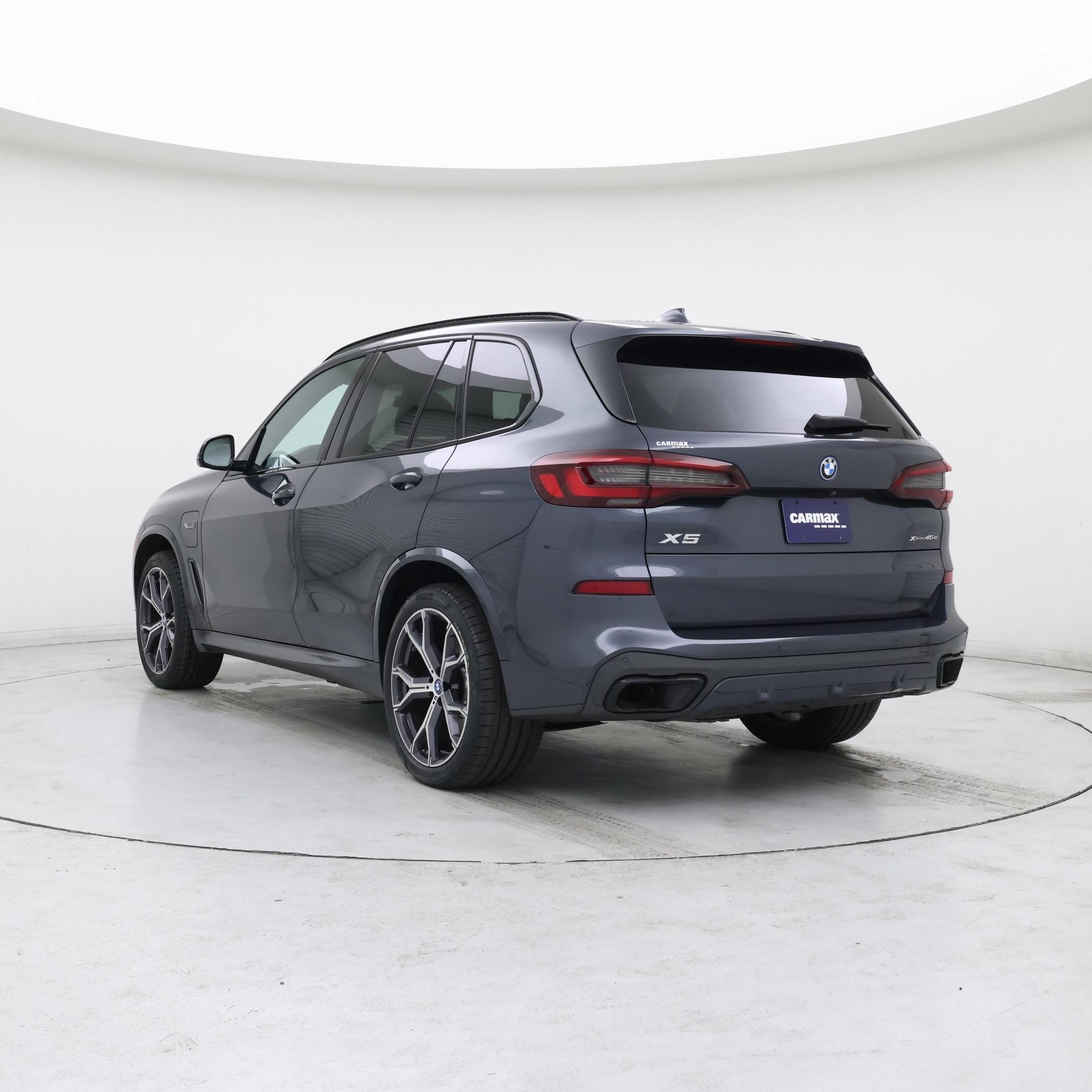 Thumbnail: 2022 BMW X5 - 2