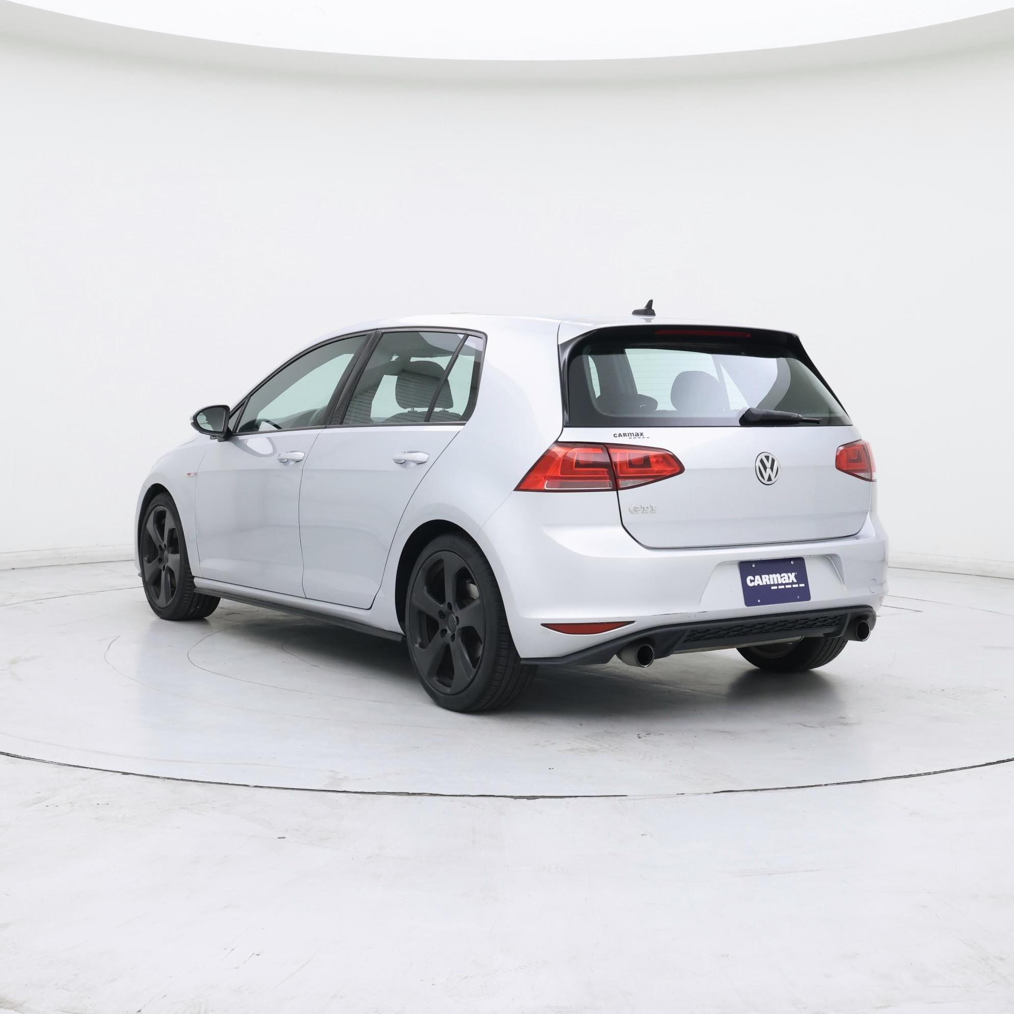 Thumbnail: 2015 Volkswagen Golf - 2