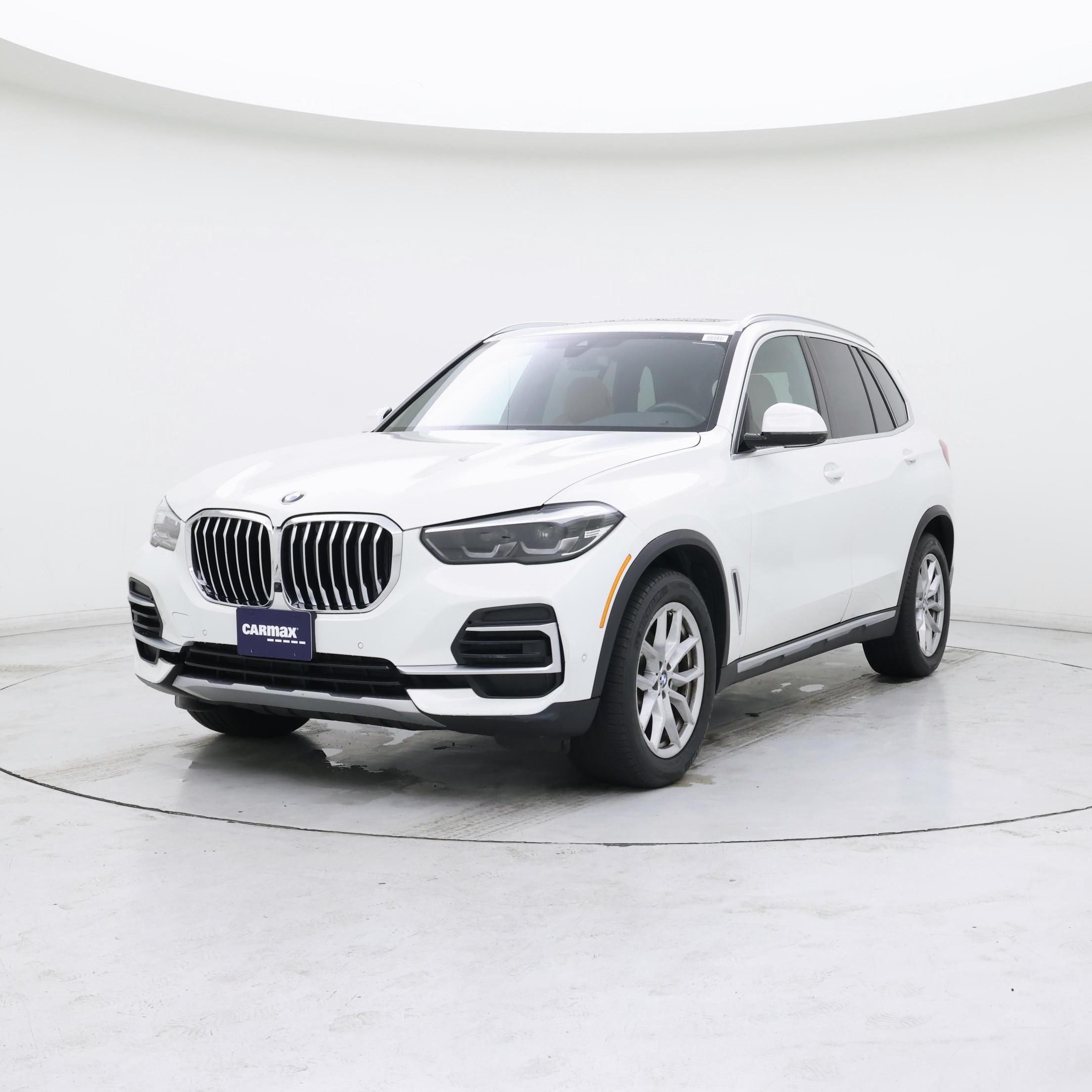 Thumbnail: 2023 BMW X5 - 4