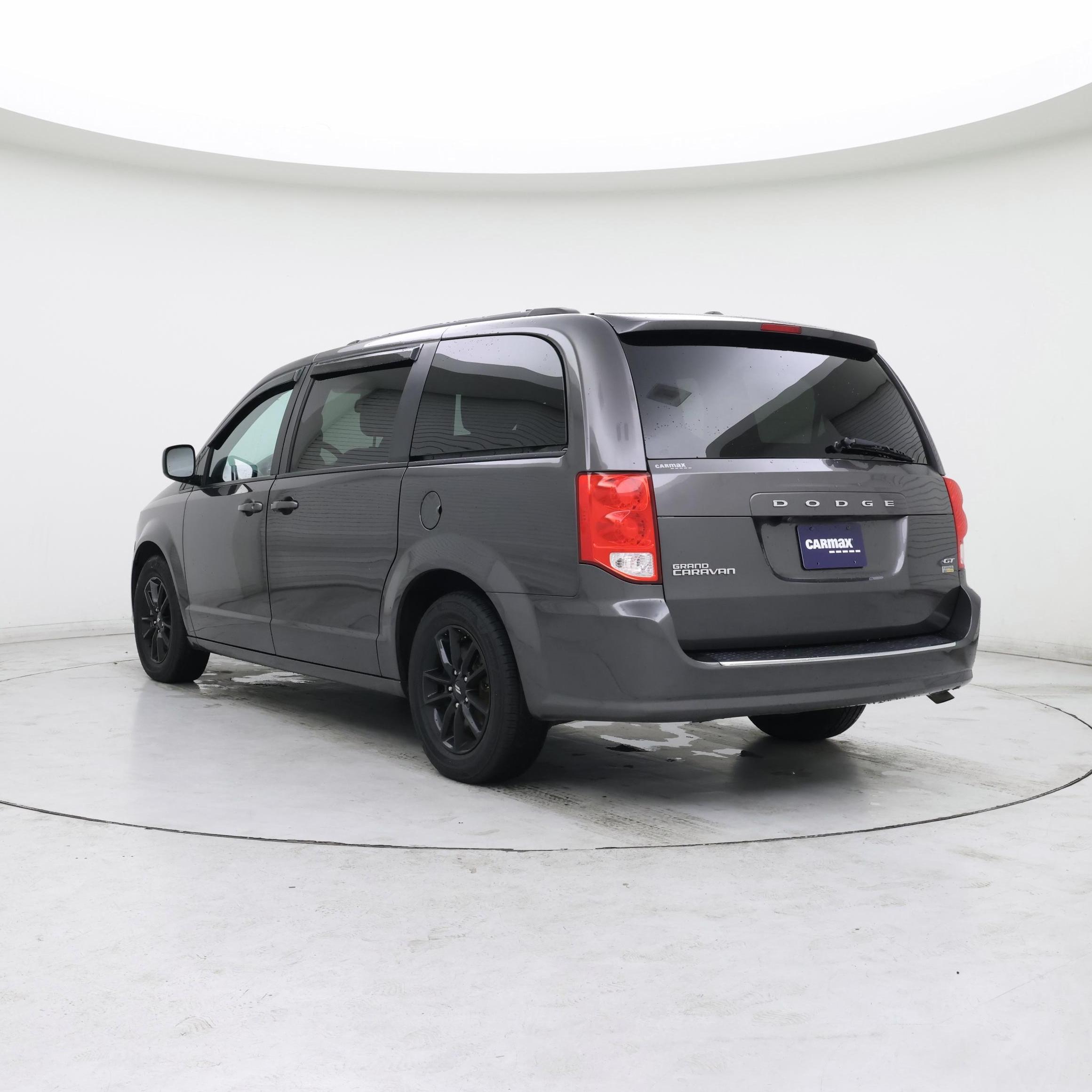 Thumbnail: 2019 Dodge Grand Caravan - 2