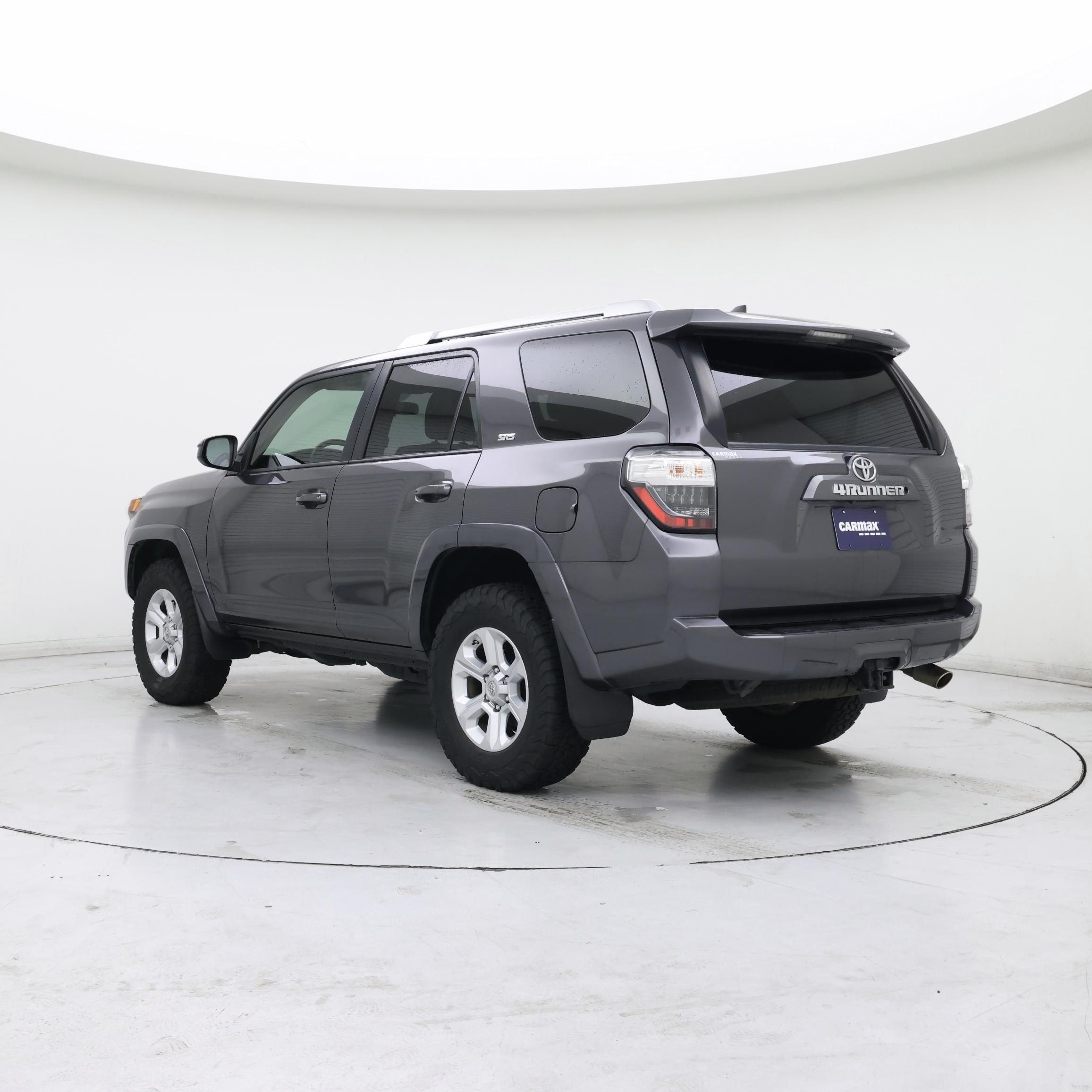 Thumbnail: 2017 Toyota 4Runner - 2