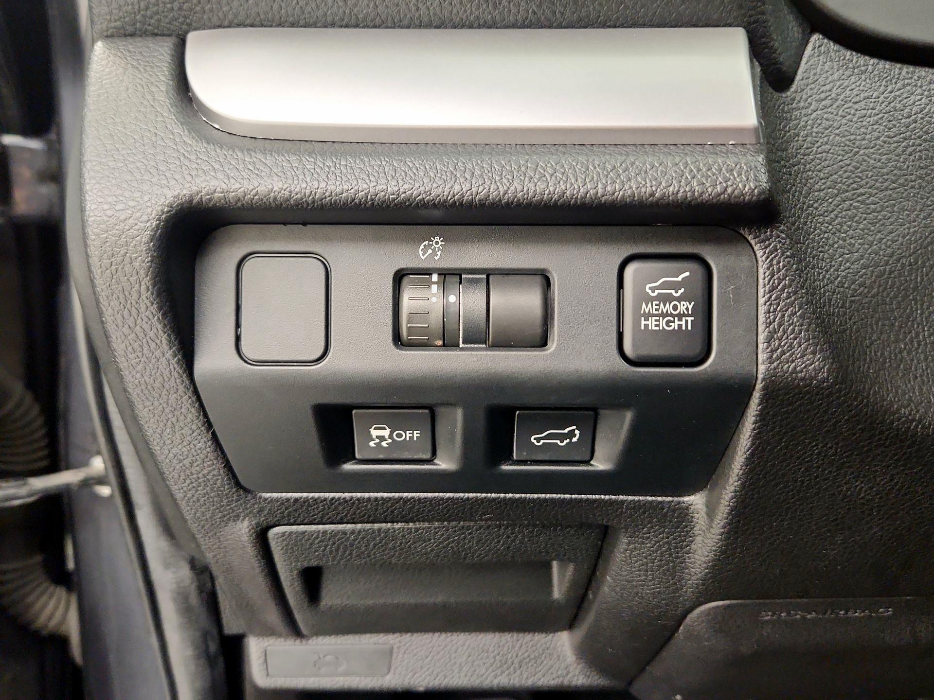 Thumbnail: 2014 Subaru Forester - 13