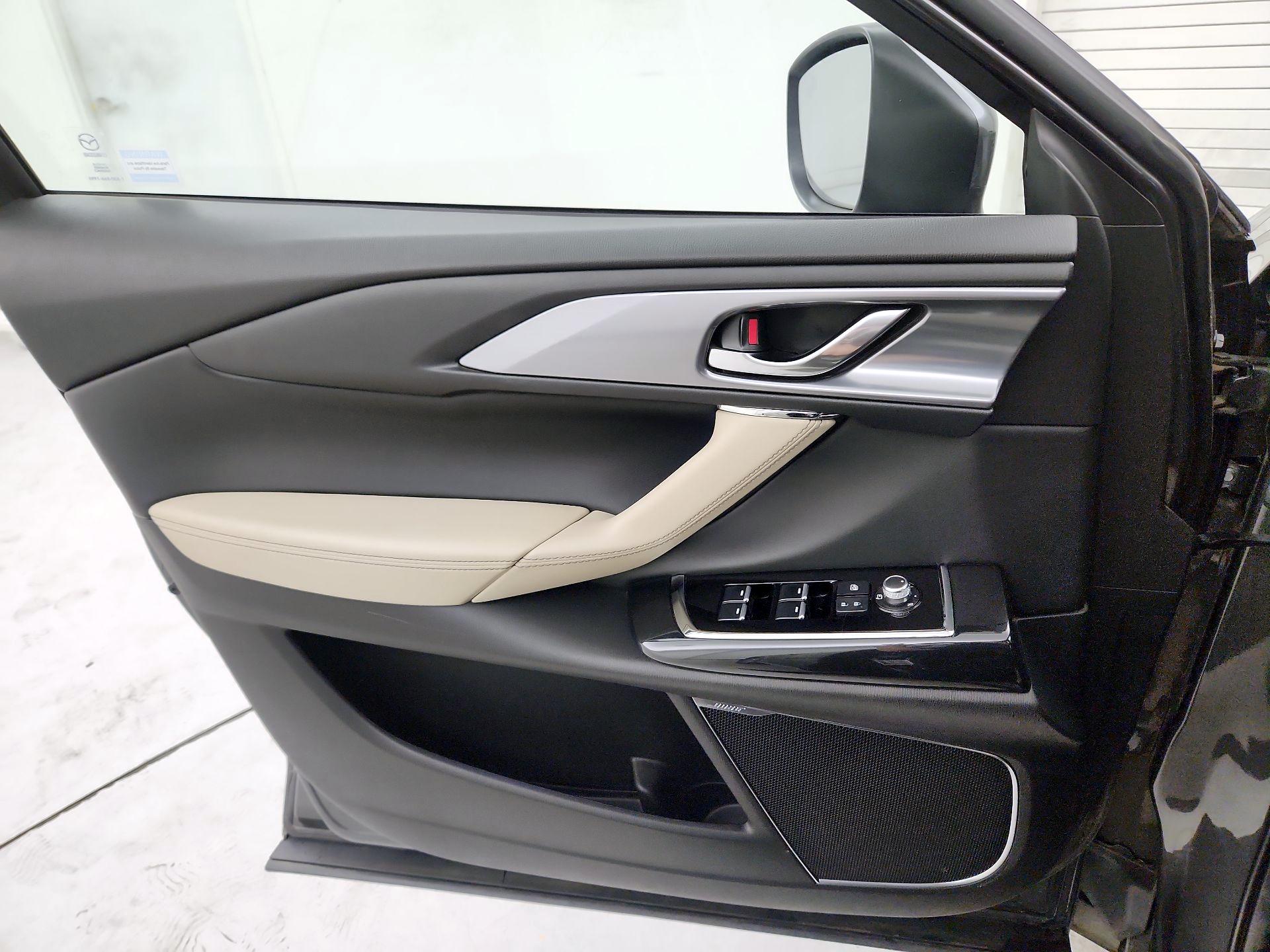 Thumbnail: 2022 Mazda CX-9 - 12