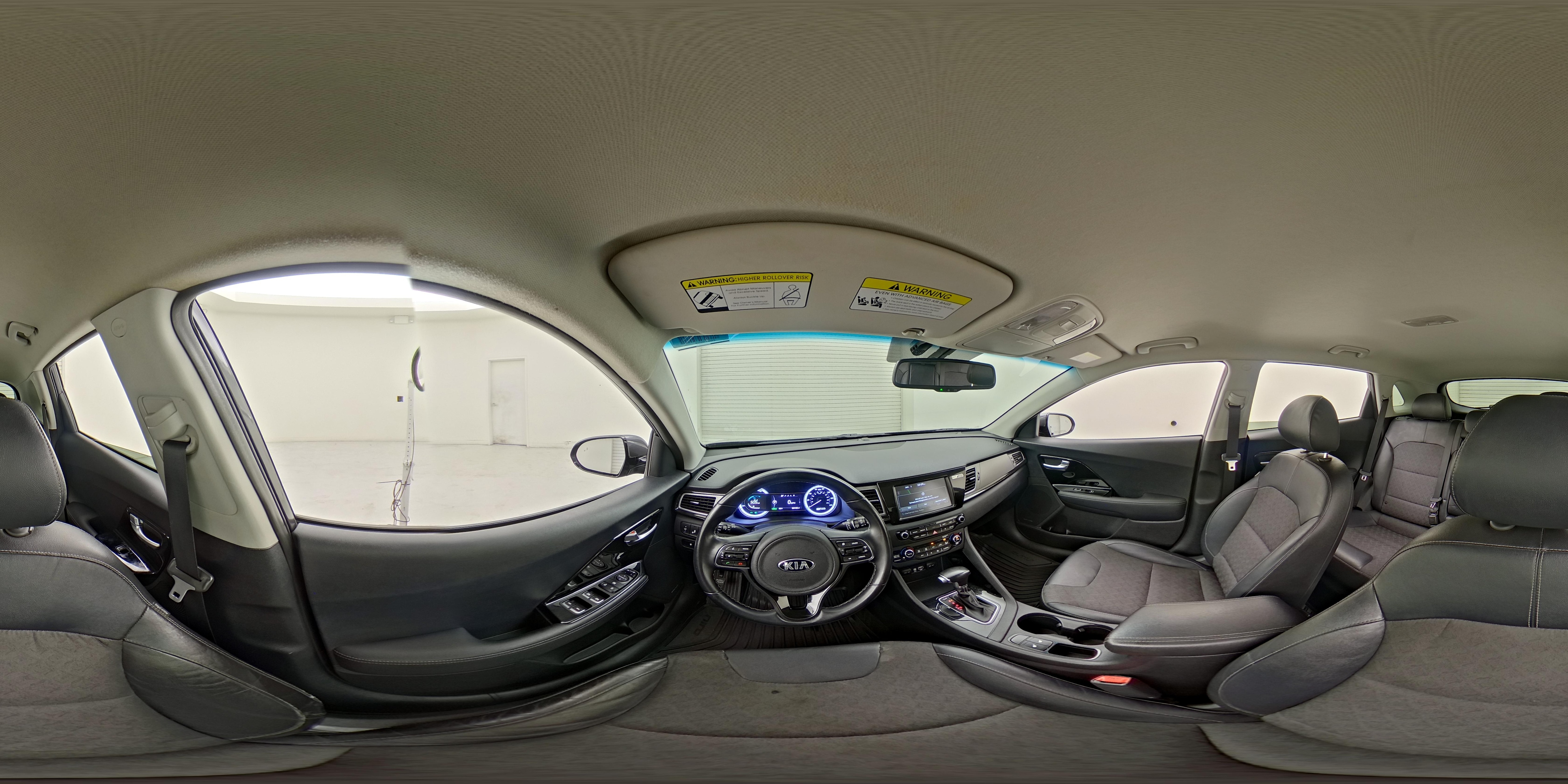 2019 Kia Niro S Touring - Photo 27