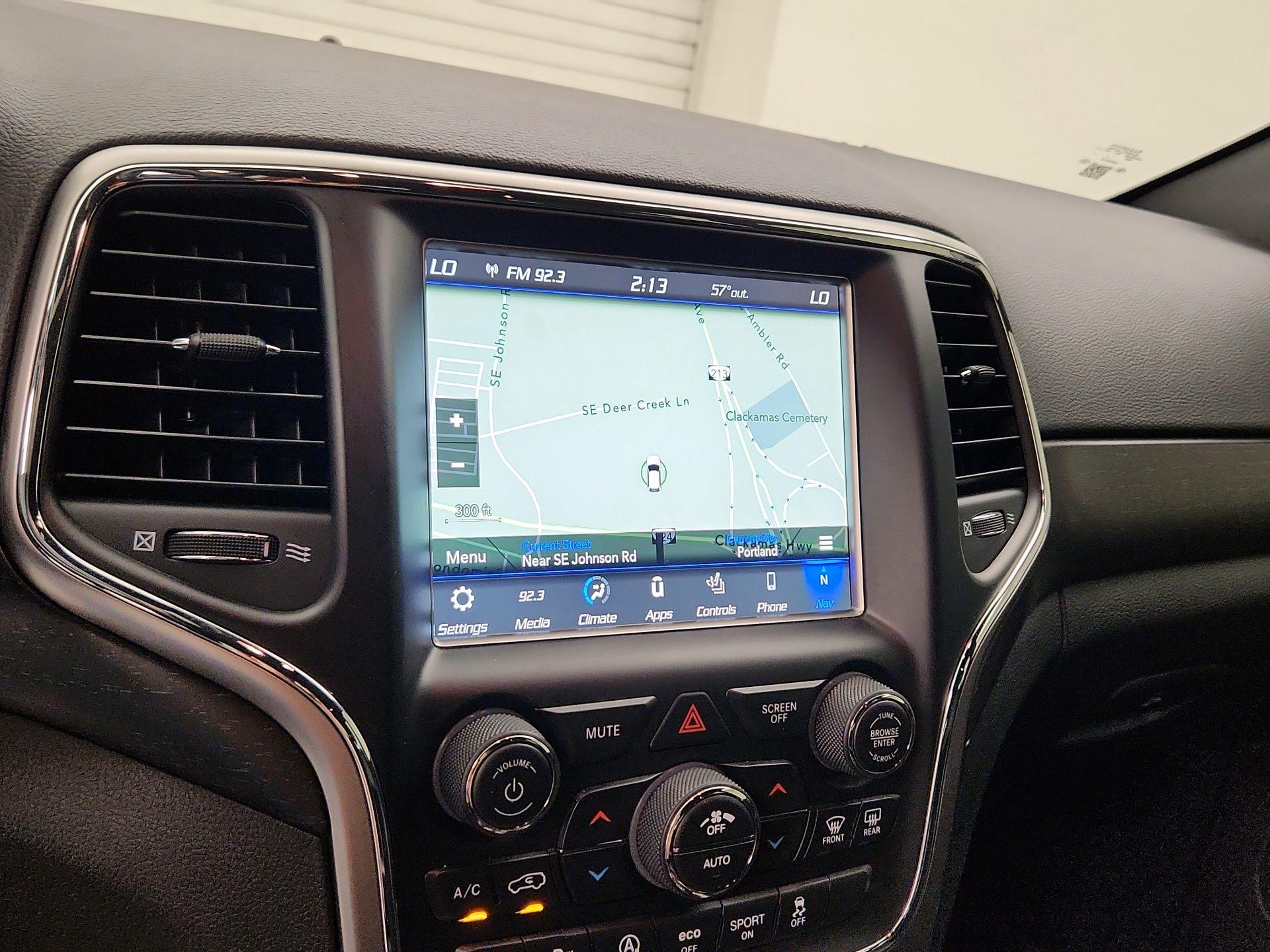 Thumbnail: 2018 Jeep Grand Cherokee - 14