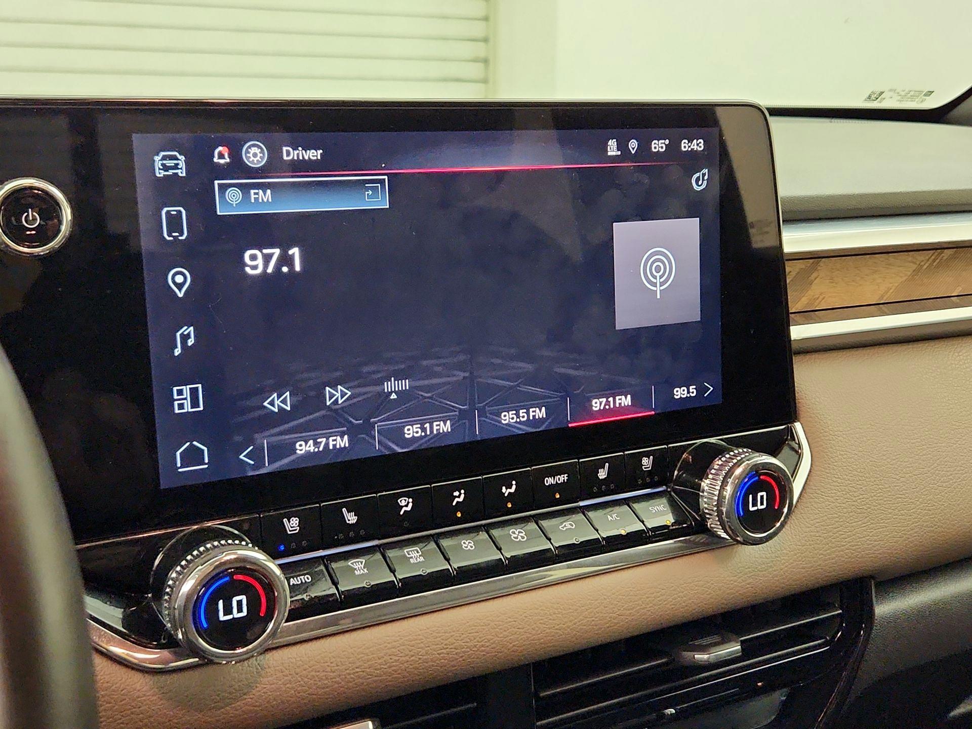 Thumbnail: 2025 GMC Canyon - 17