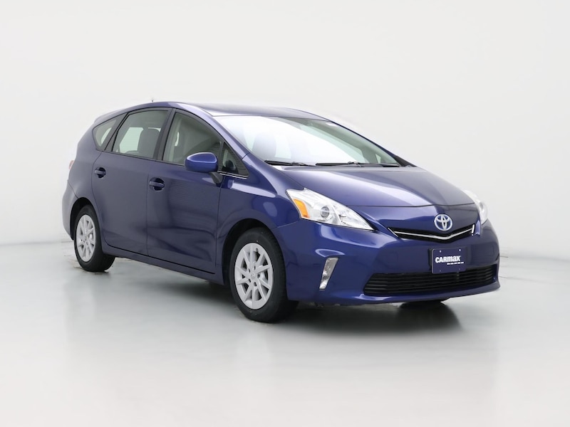 2014 Toyota Prius v Two -
                  Portland, OR