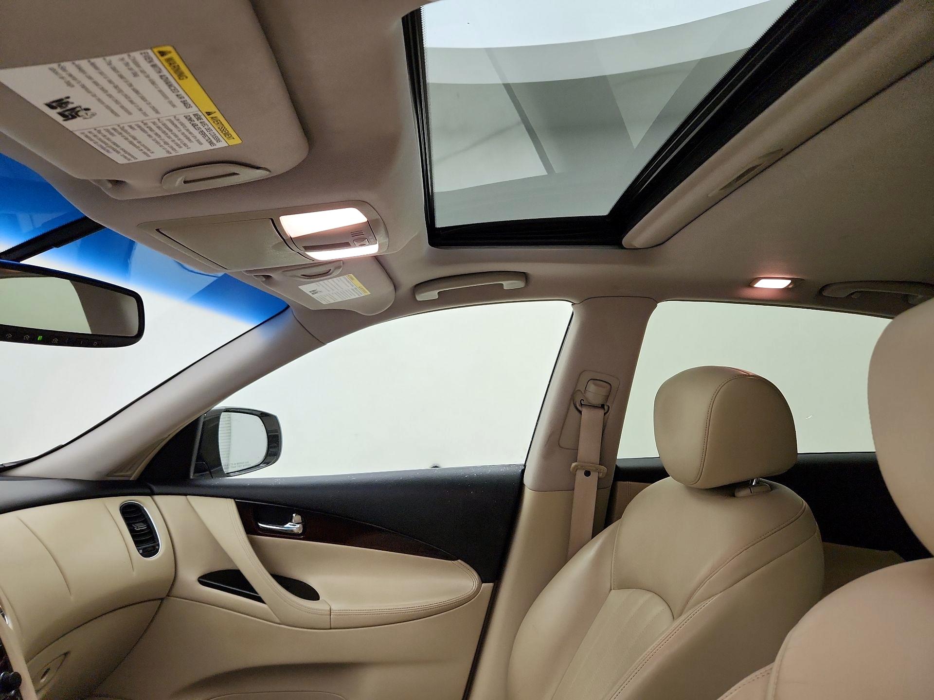 Thumbnail: 2016 INFINITI QX50 - 19