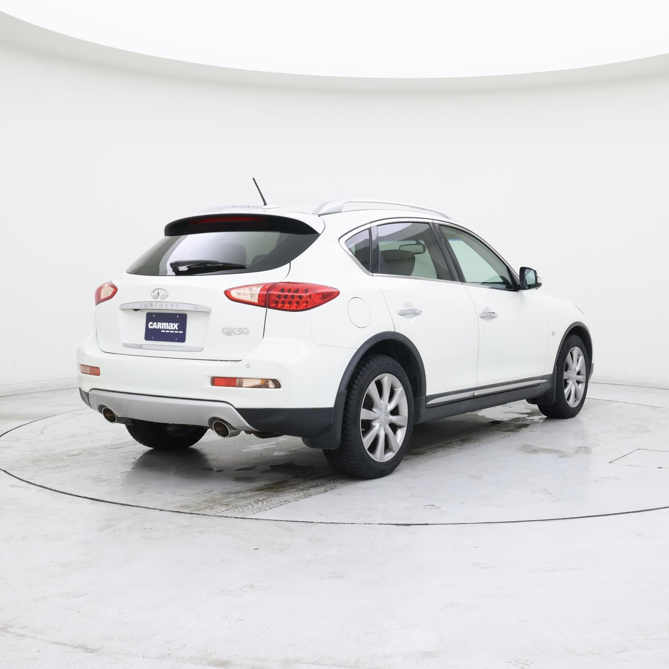 Thumbnail: 2016 INFINITI QX50 - 8