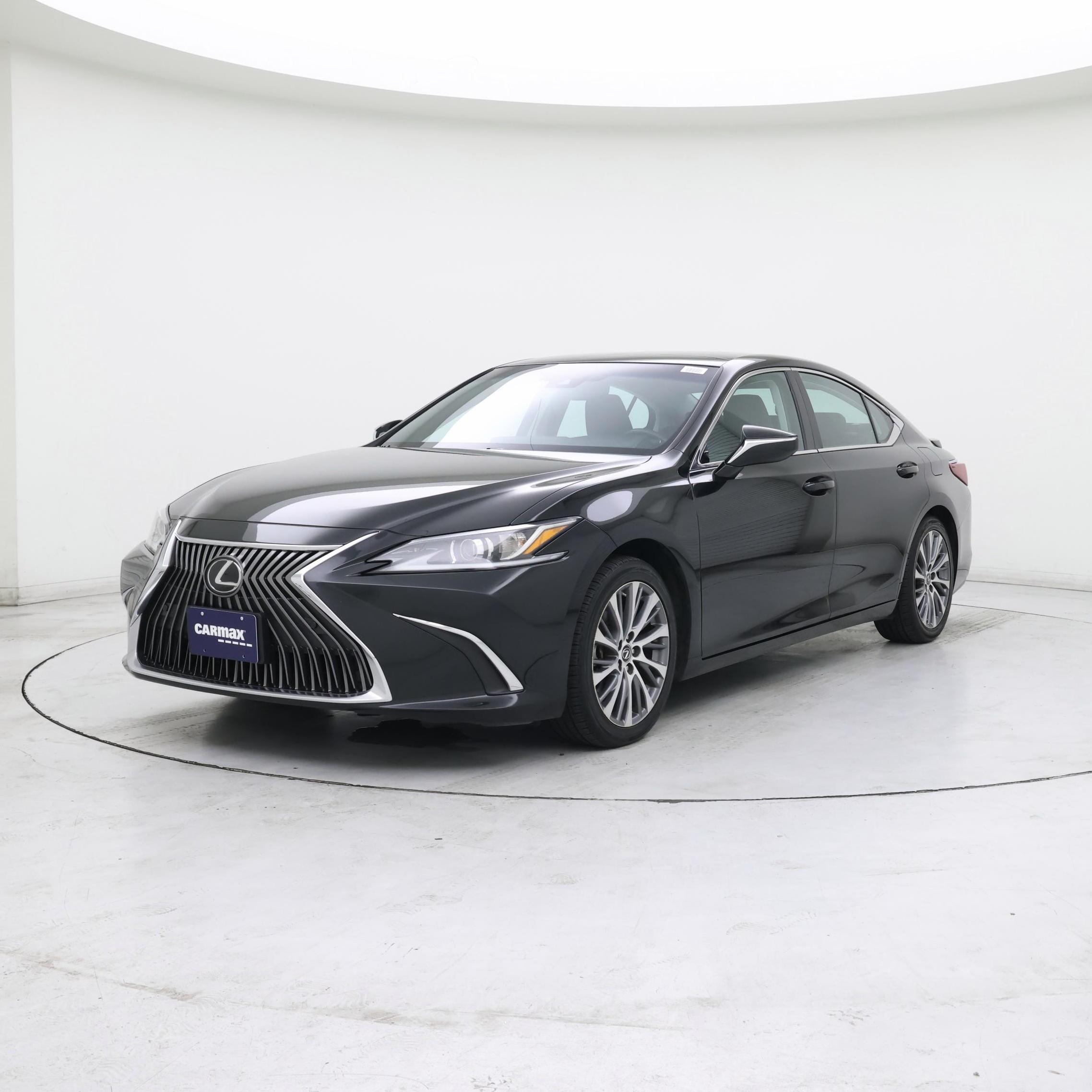 Thumbnail: 2021 Lexus ES - 4