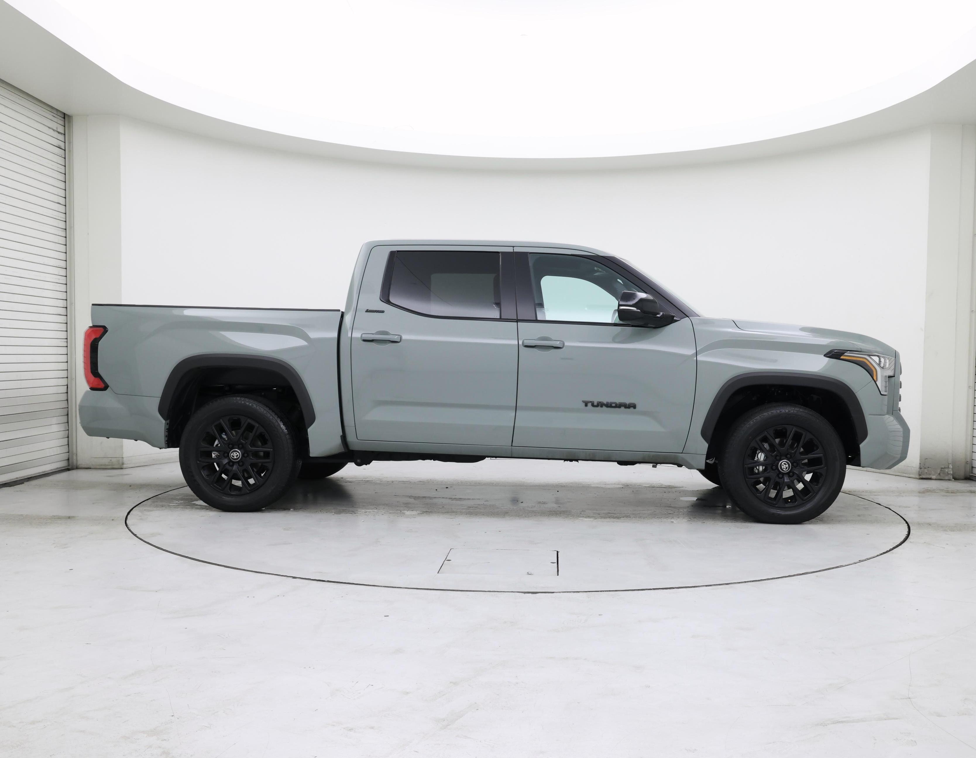Thumbnail: 2025 Toyota Tundra - 7