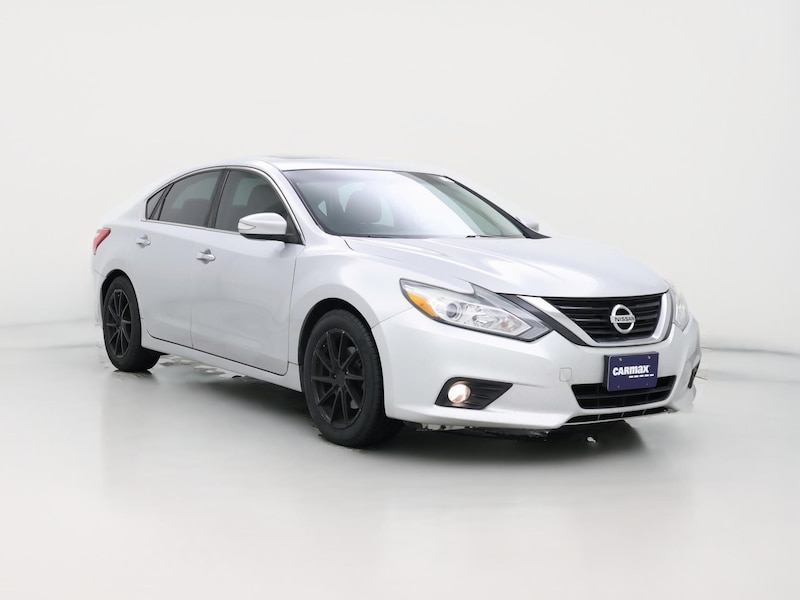 2017 Nissan Altima SL -
                  Beaverton, OR