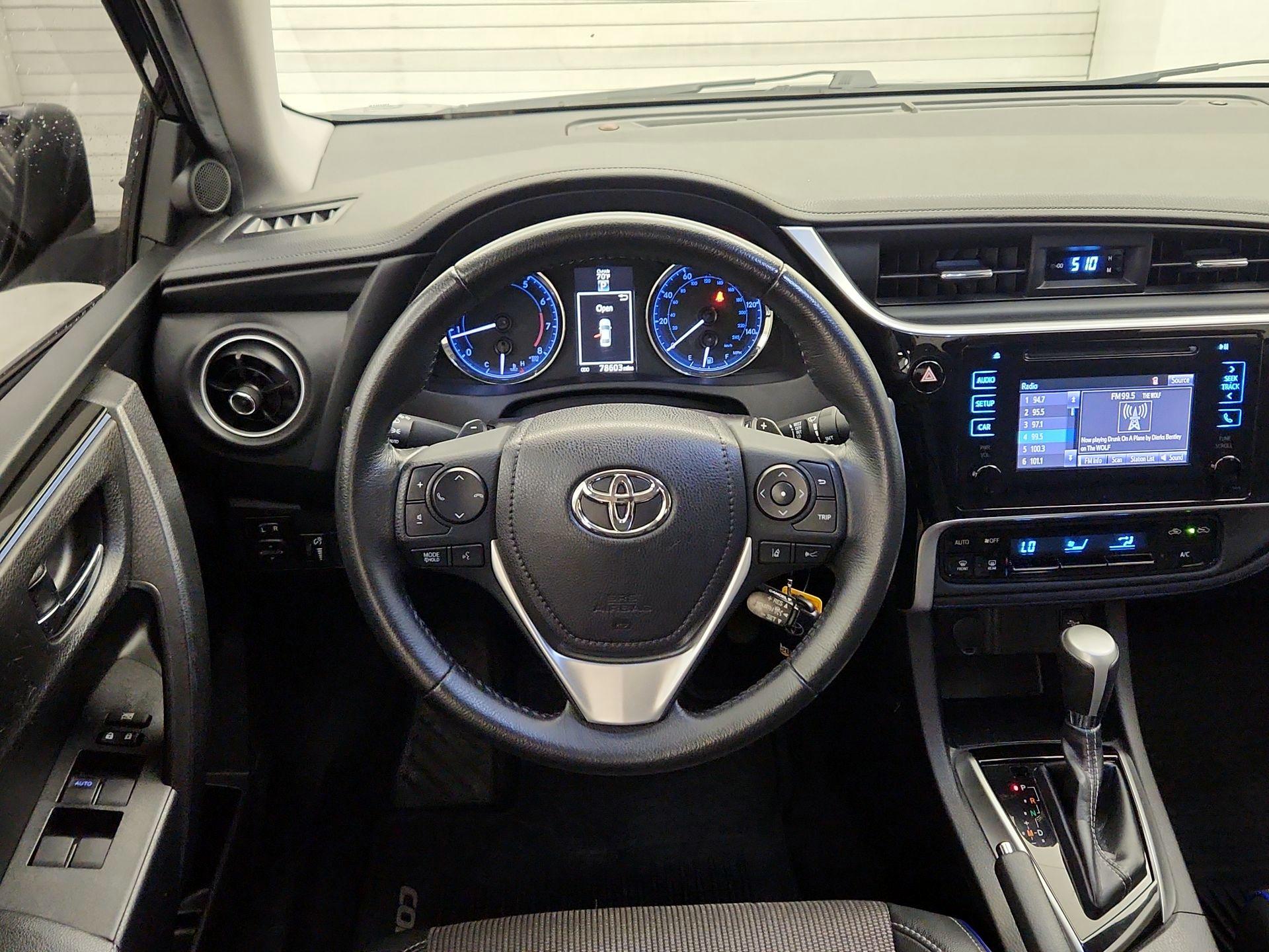 Thumbnail: 2019 Toyota Corolla - 10