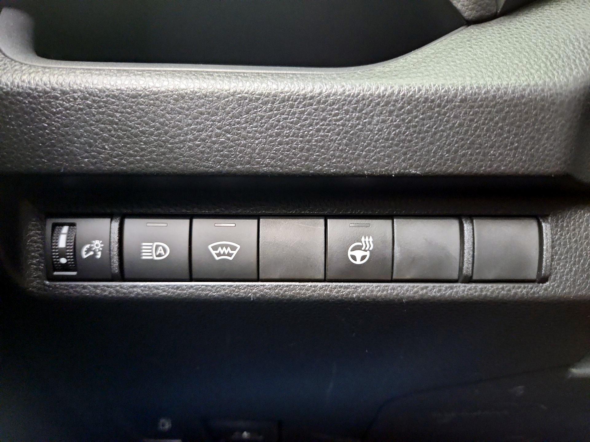 Thumbnail: 2023 Toyota RAV4 - 13