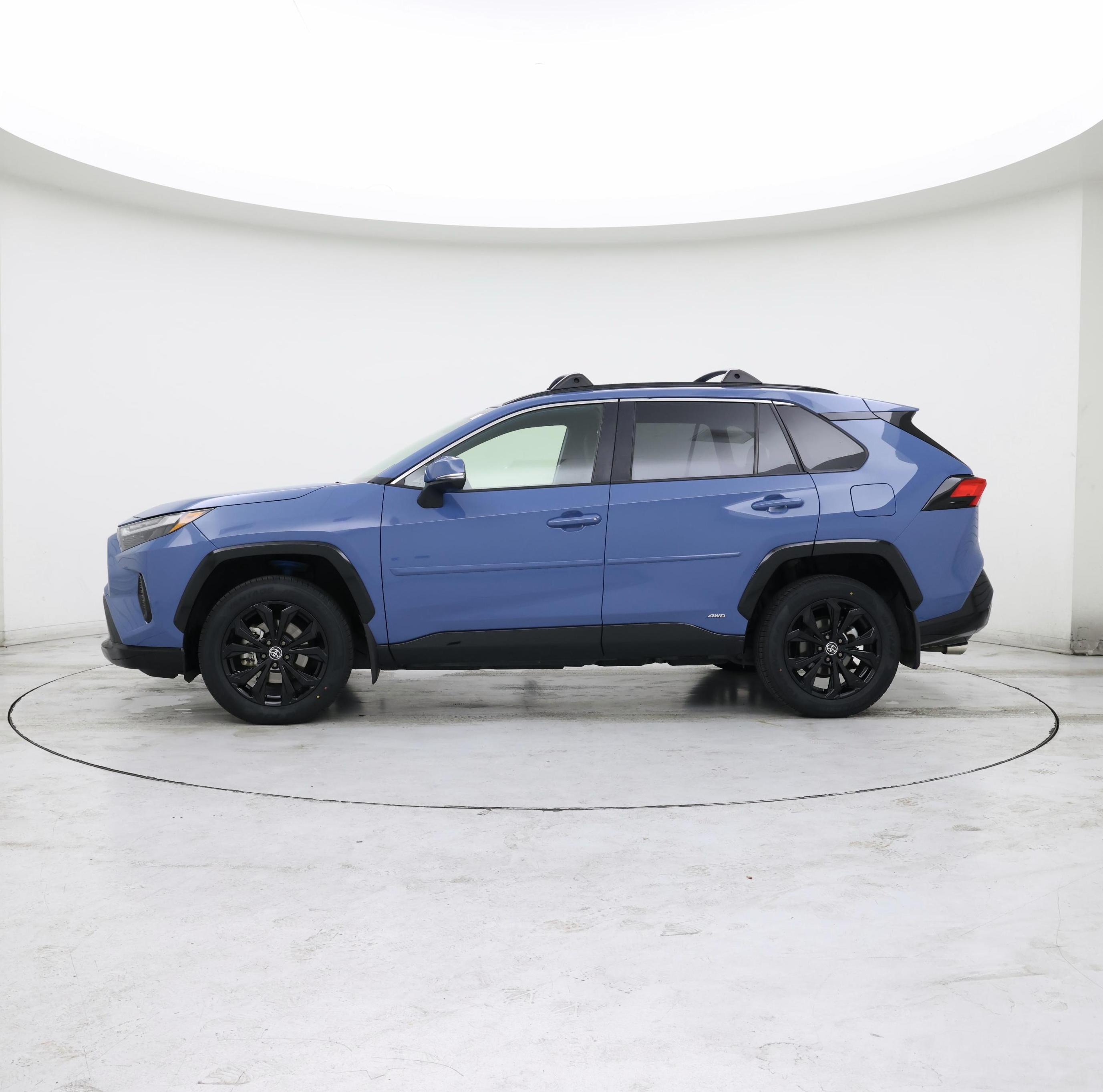 Thumbnail: 2023 Toyota RAV4 - 3