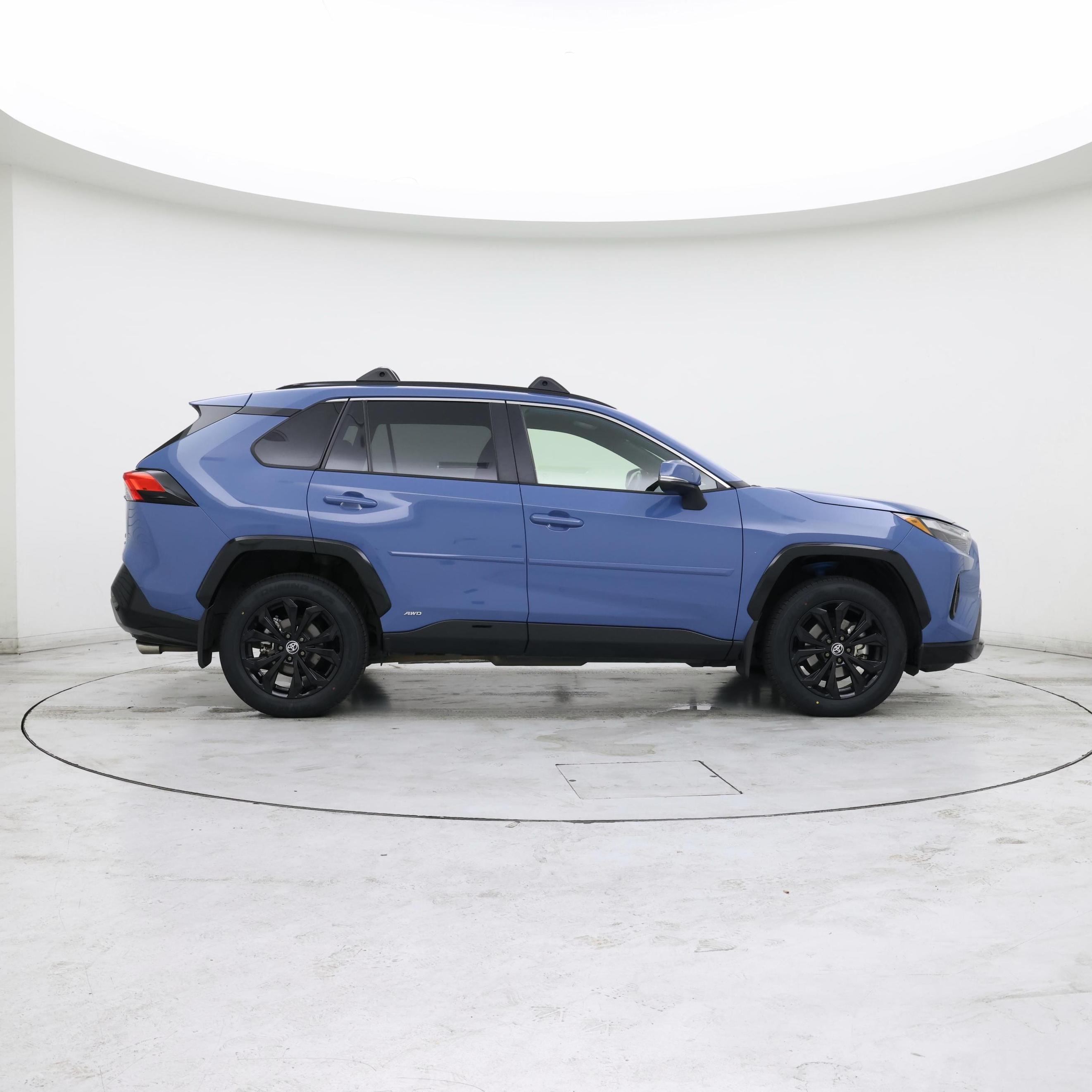 Thumbnail: 2023 Toyota RAV4 - 7