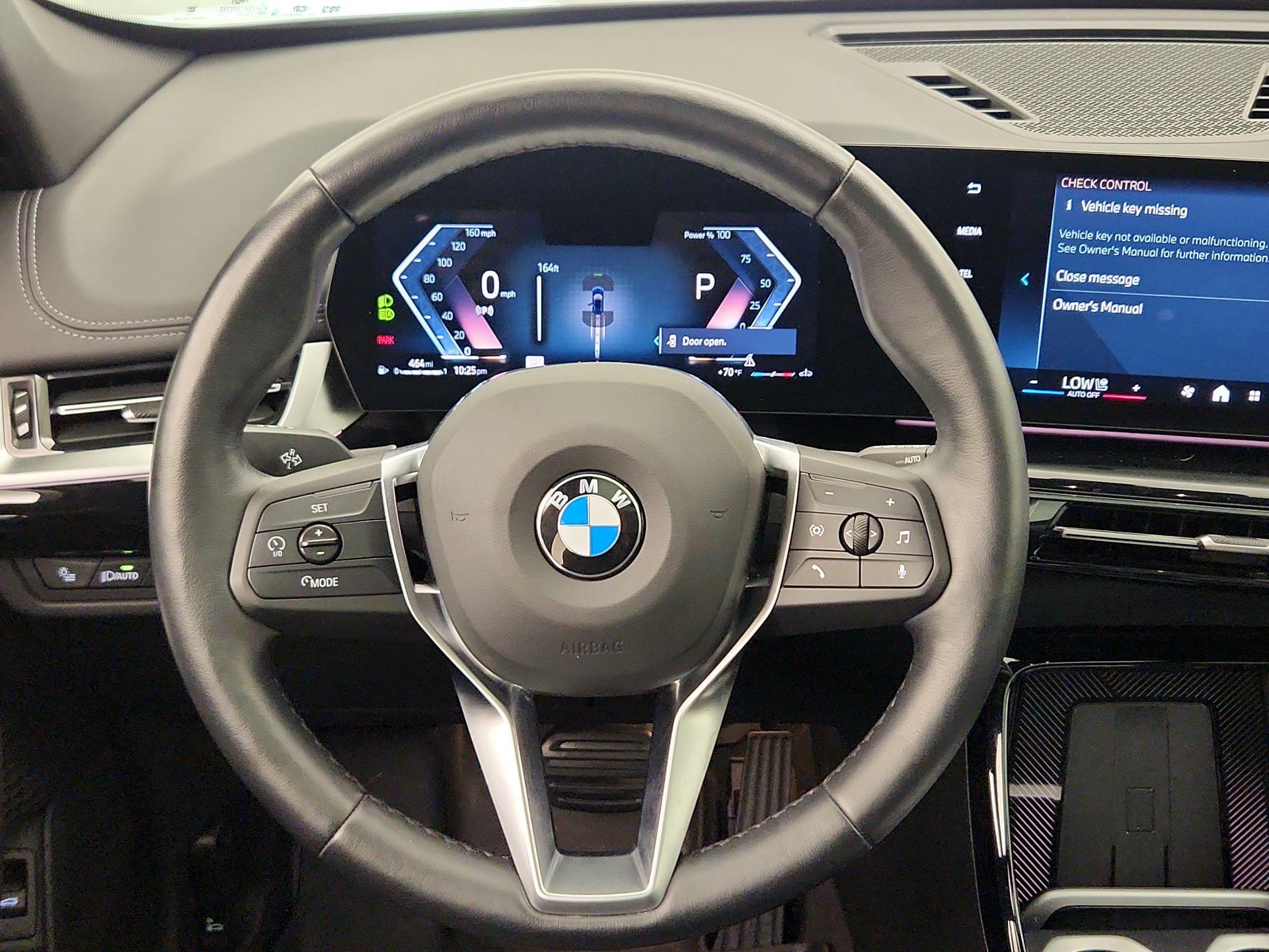 Thumbnail: 2025 BMW X1 - 10