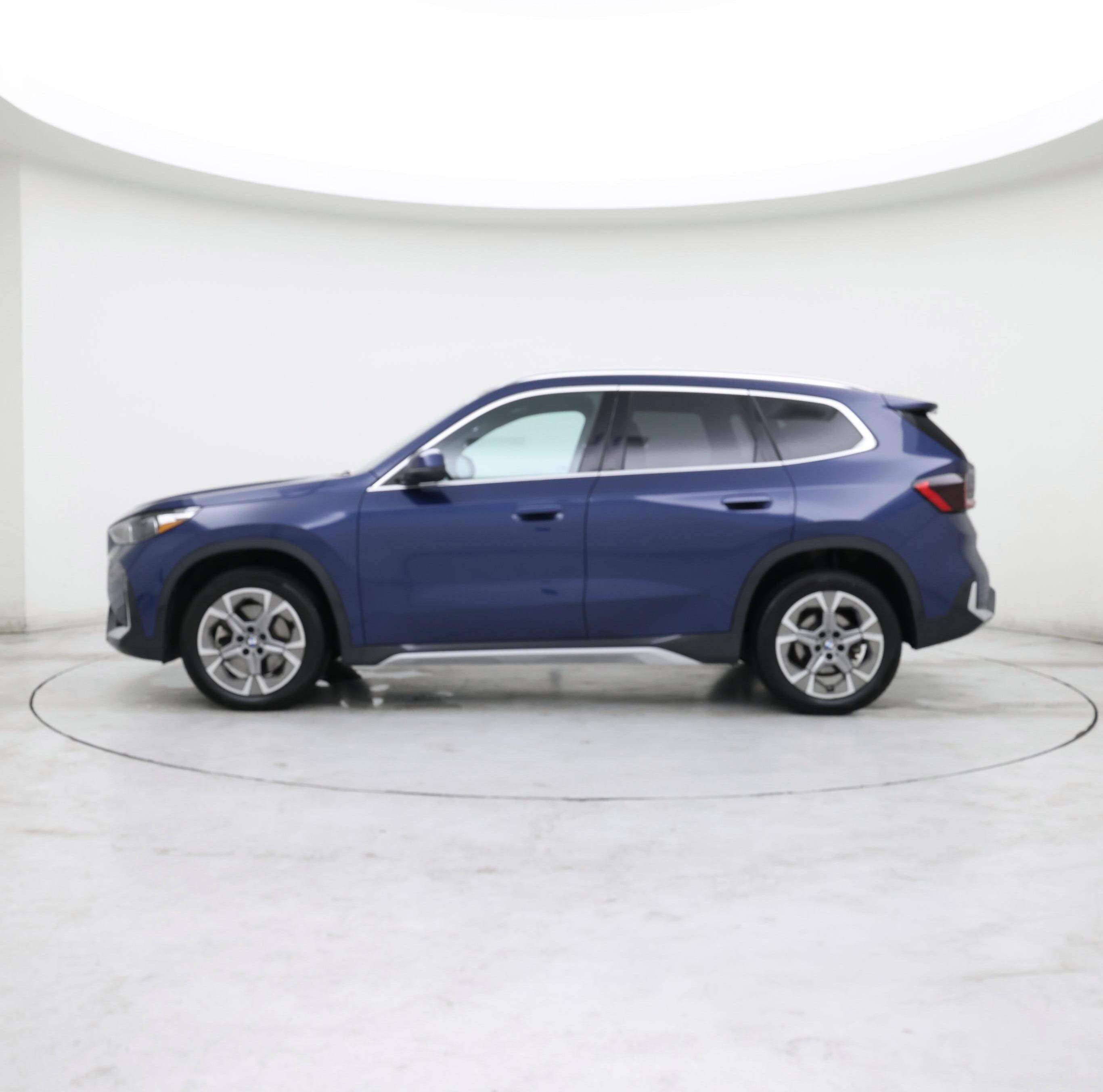 Thumbnail: 2025 BMW X1 - 3