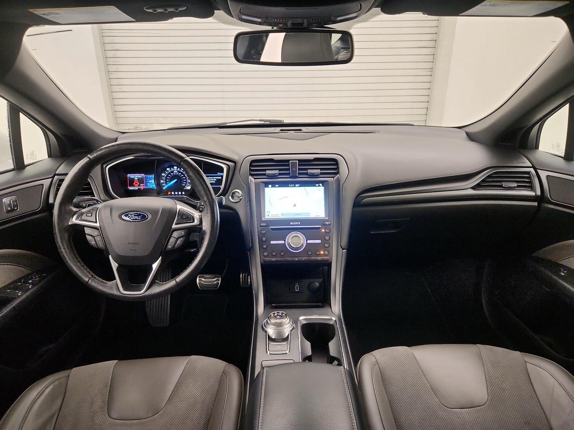 Thumbnail: 2017 Ford Fusion - 9