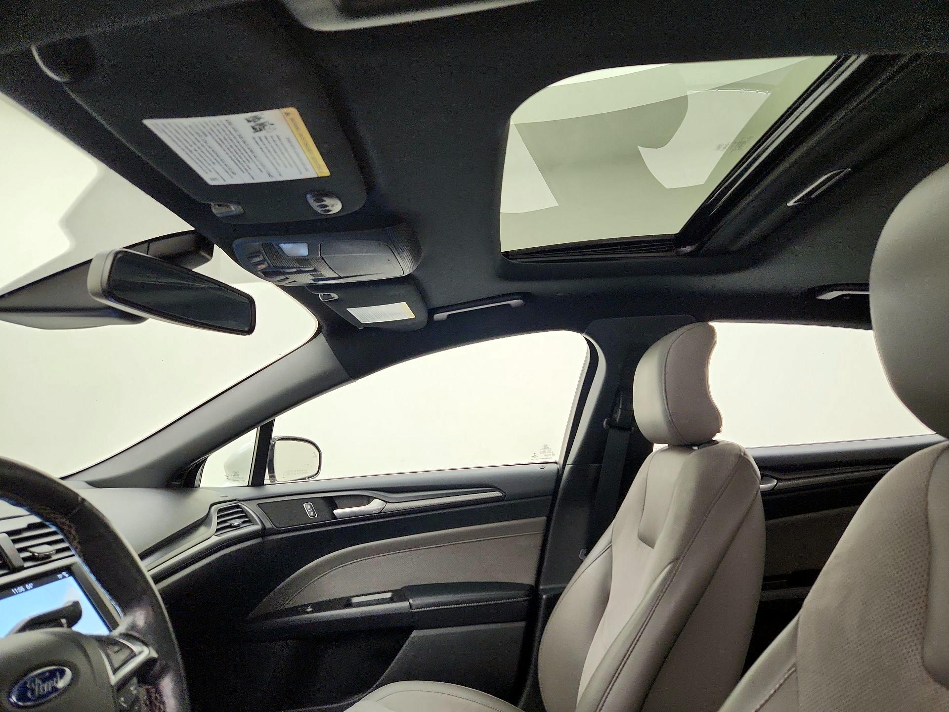 Thumbnail: 2017 Ford Fusion - 20