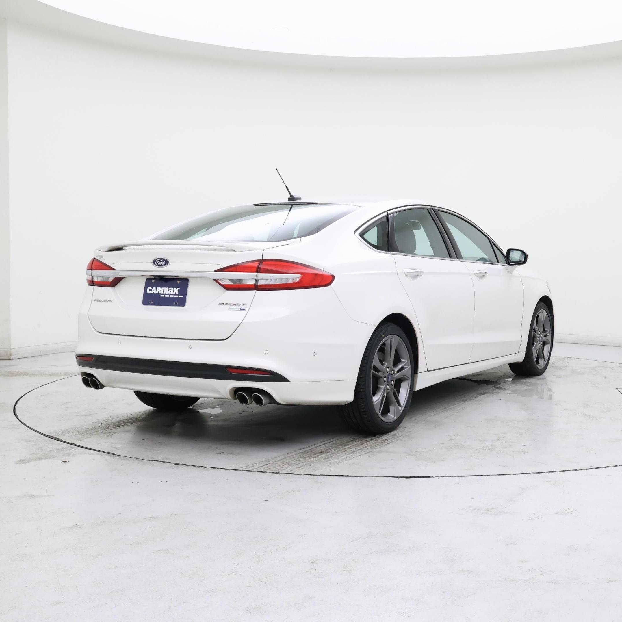 Thumbnail: 2017 Ford Fusion - 8