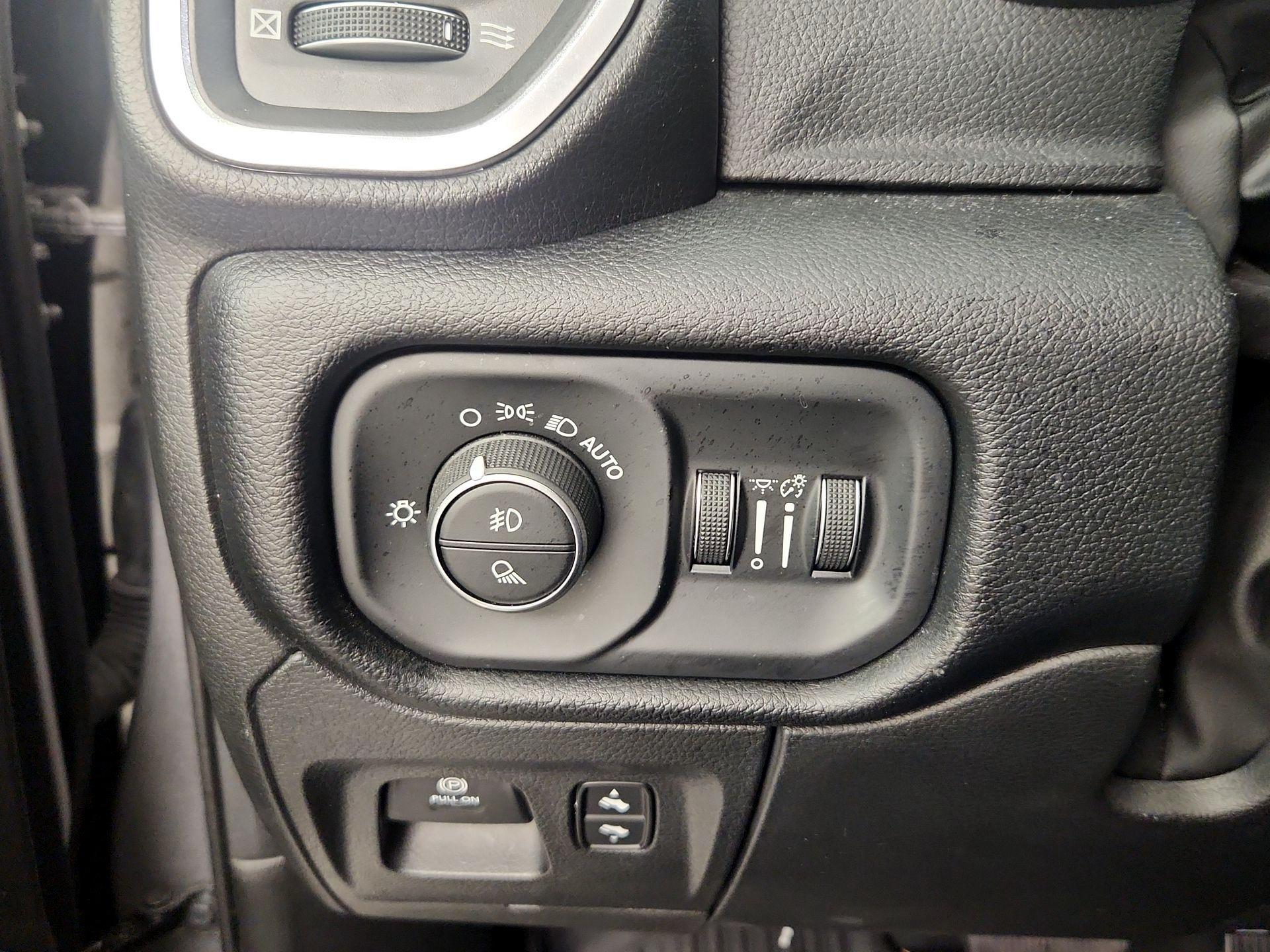 Thumbnail: 2022 RAM 1500 - 13