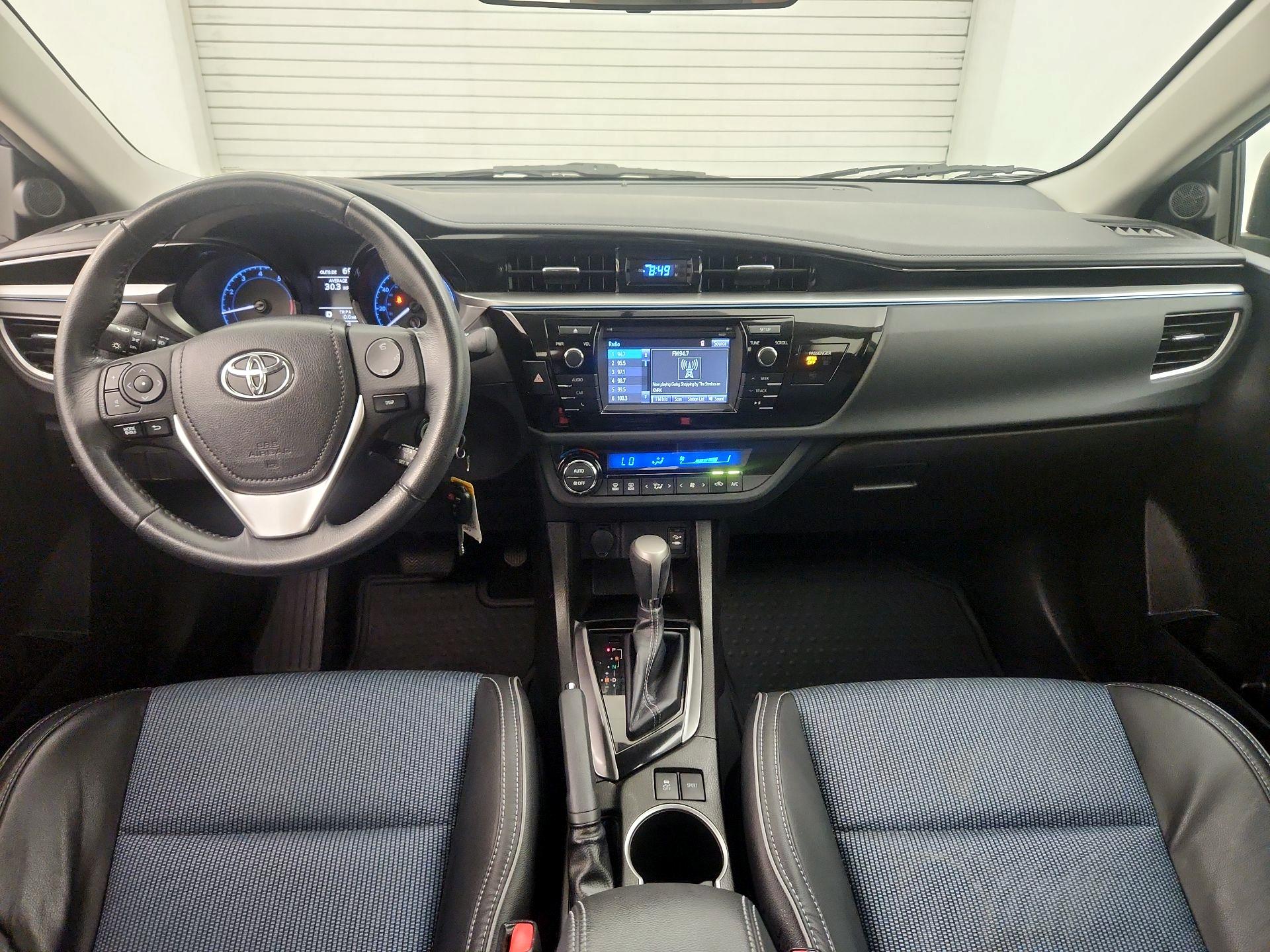 Thumbnail: 2016 Toyota Corolla - 9