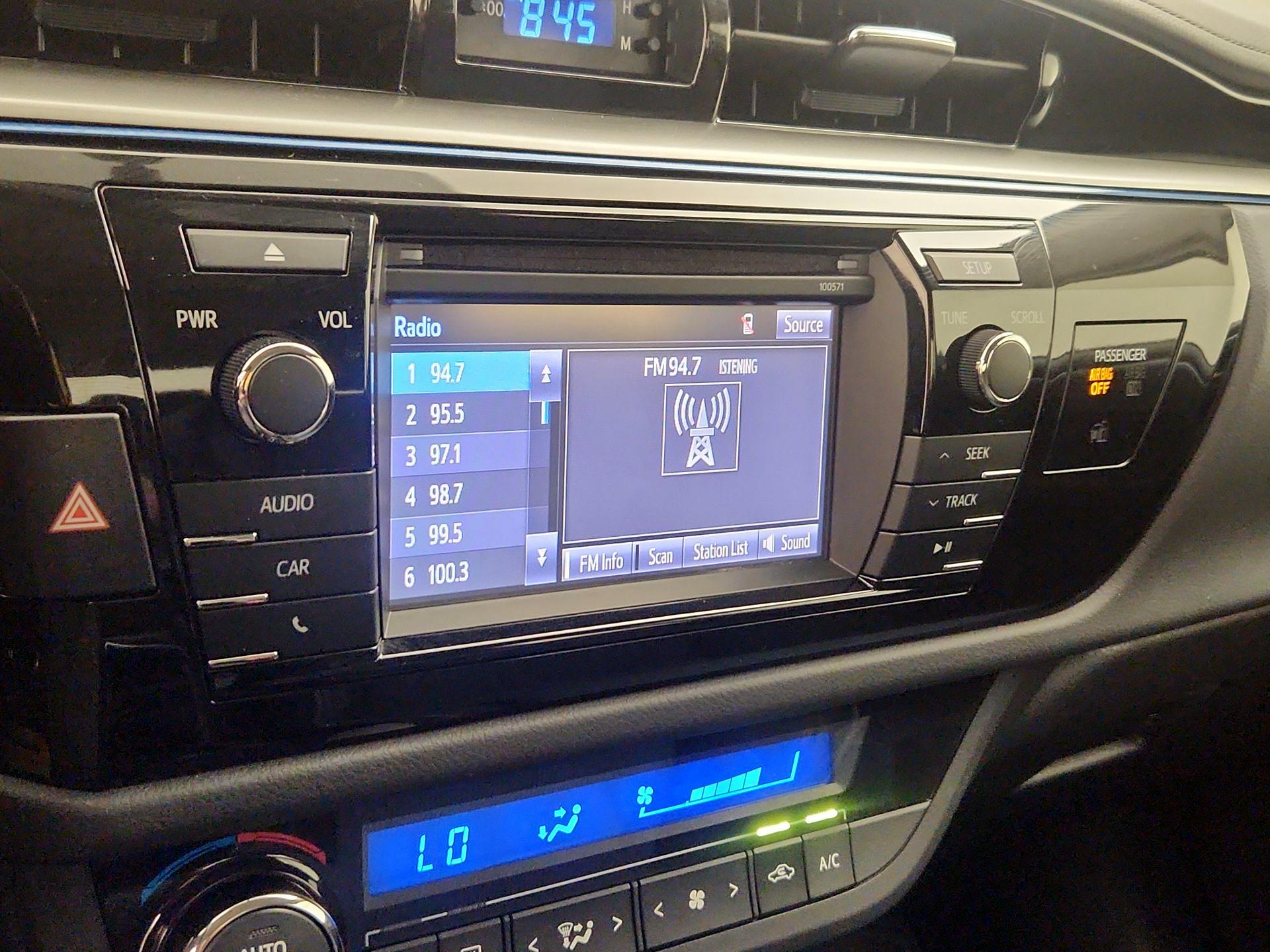 Thumbnail: 2016 Toyota Corolla - 15