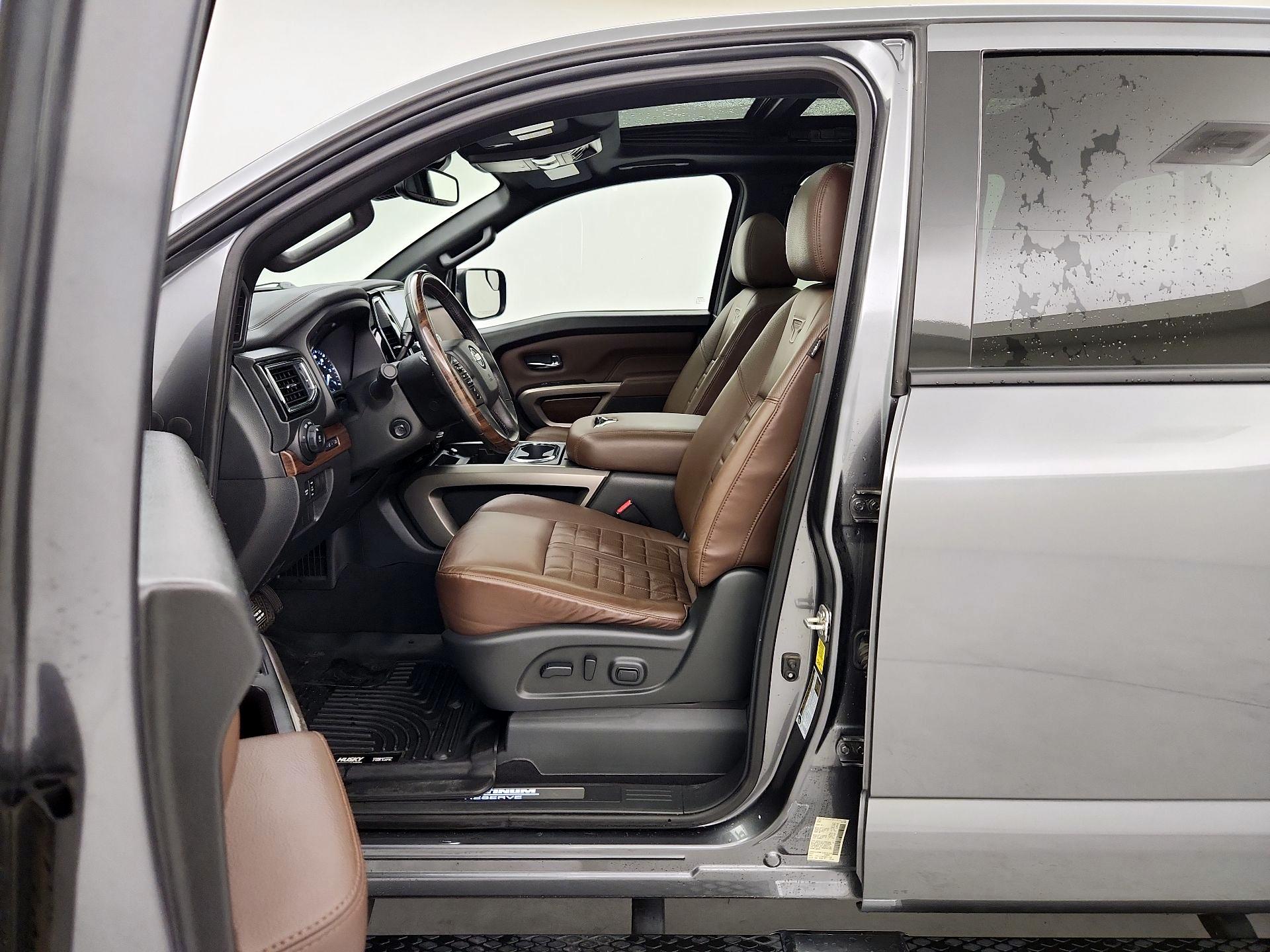 Thumbnail: 2021 Nissan Titan - 11