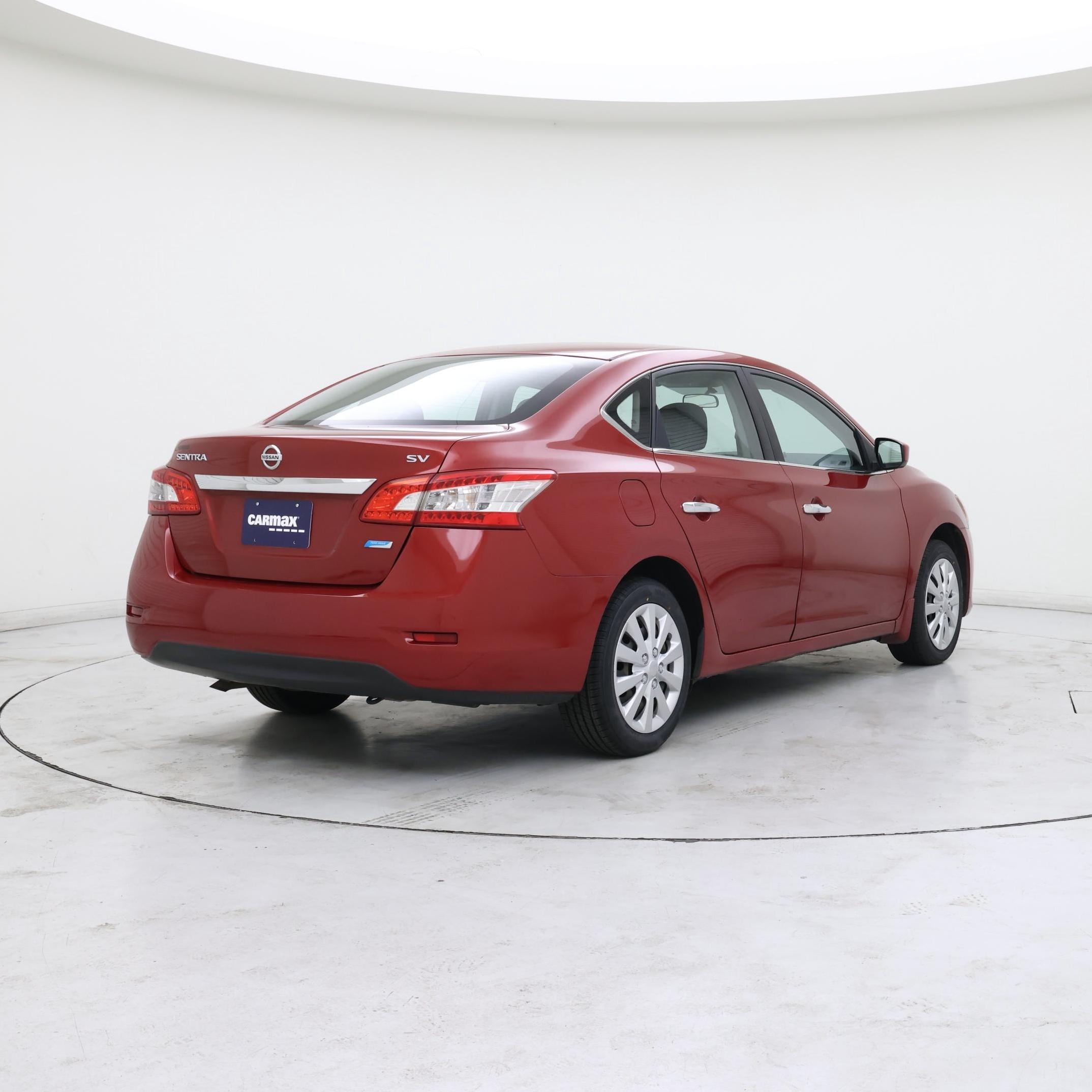 Thumbnail: 2014 Nissan Sentra - 8