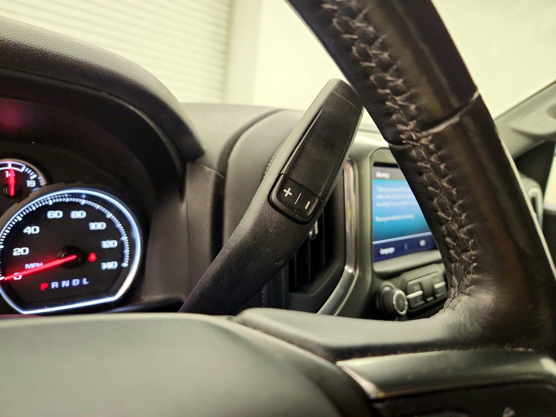 Thumbnail: 2021 Chevrolet Silverado 1500 - 17