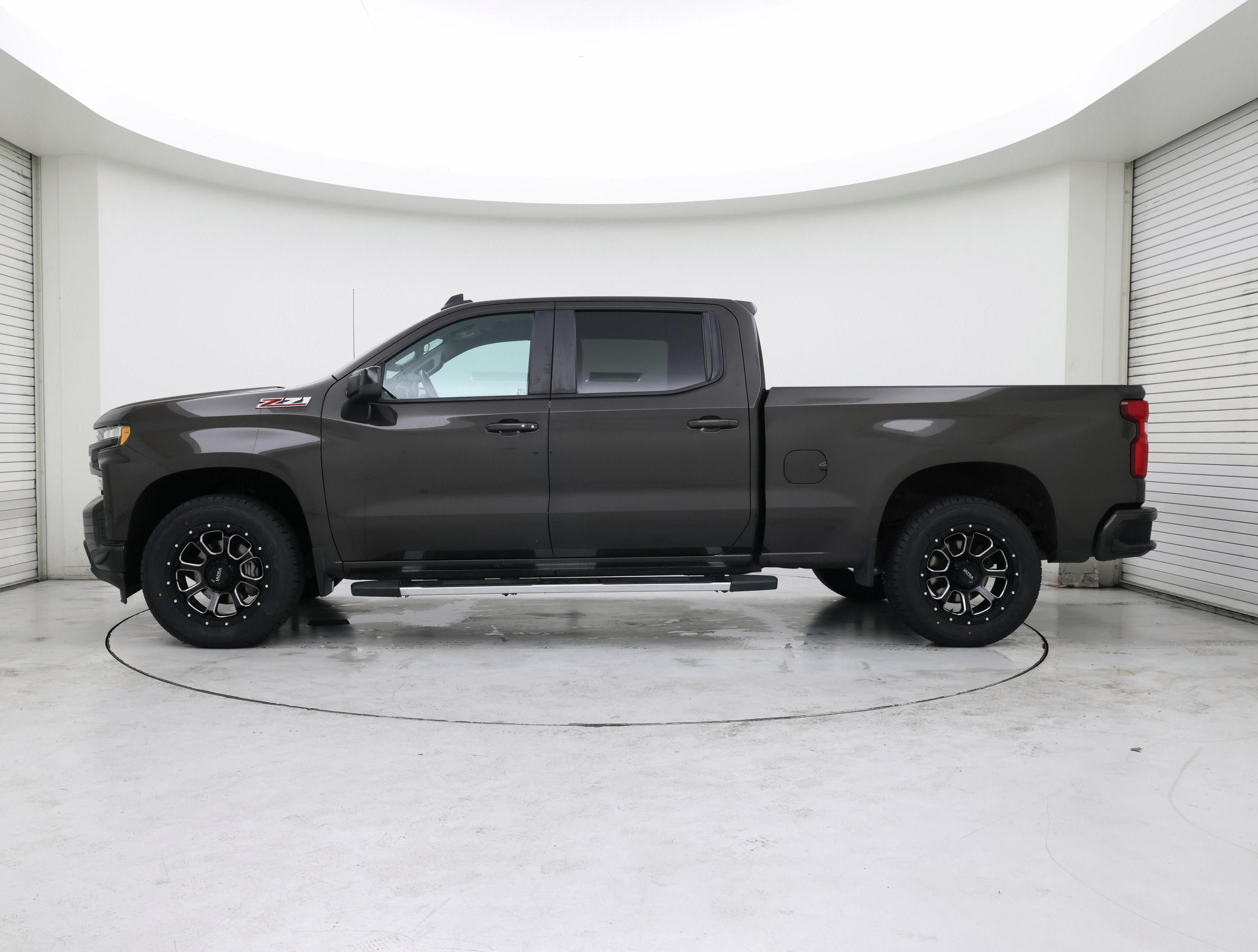Thumbnail: 2021 Chevrolet Silverado 1500 - 3