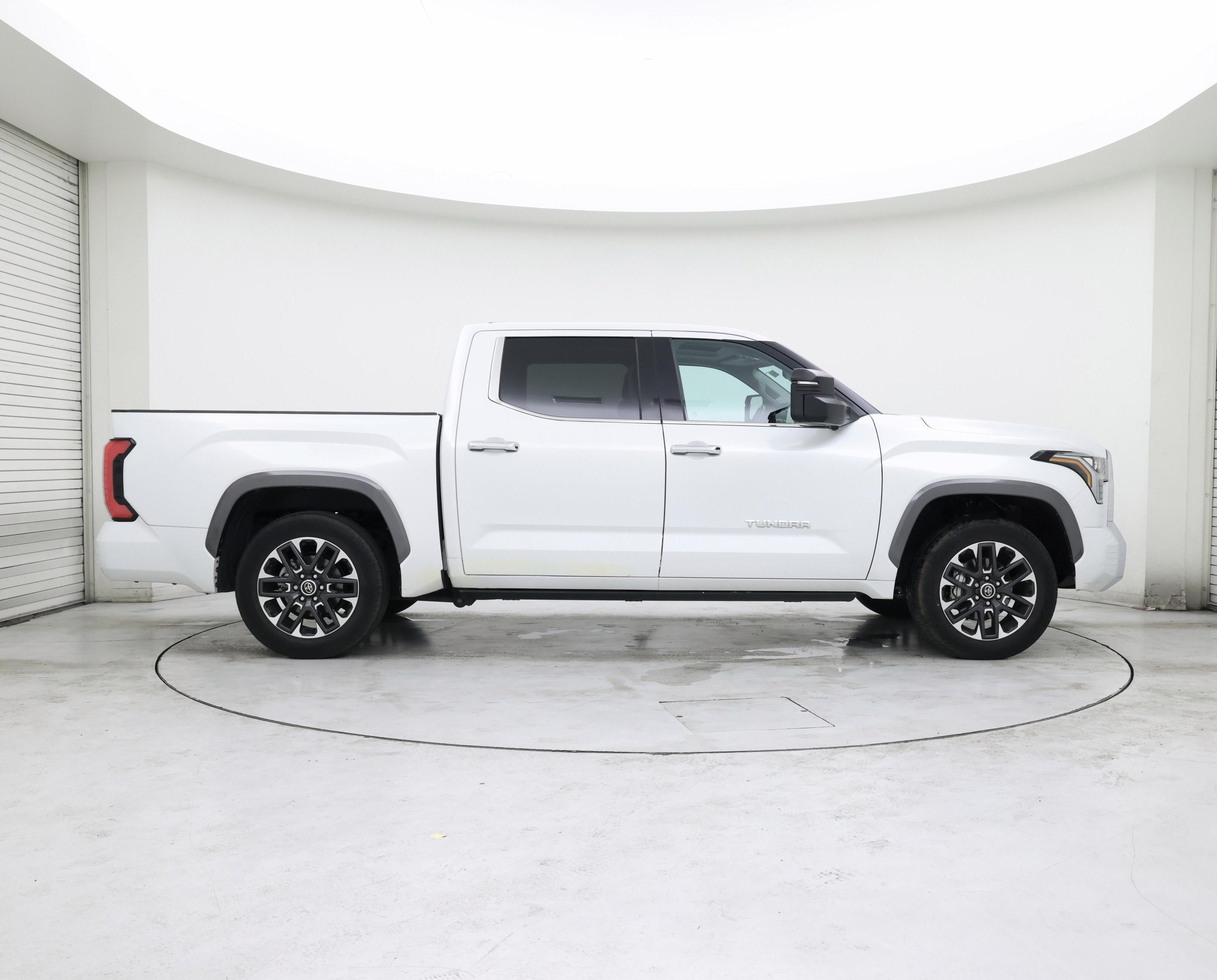Thumbnail: 2023 Toyota Tundra - 7