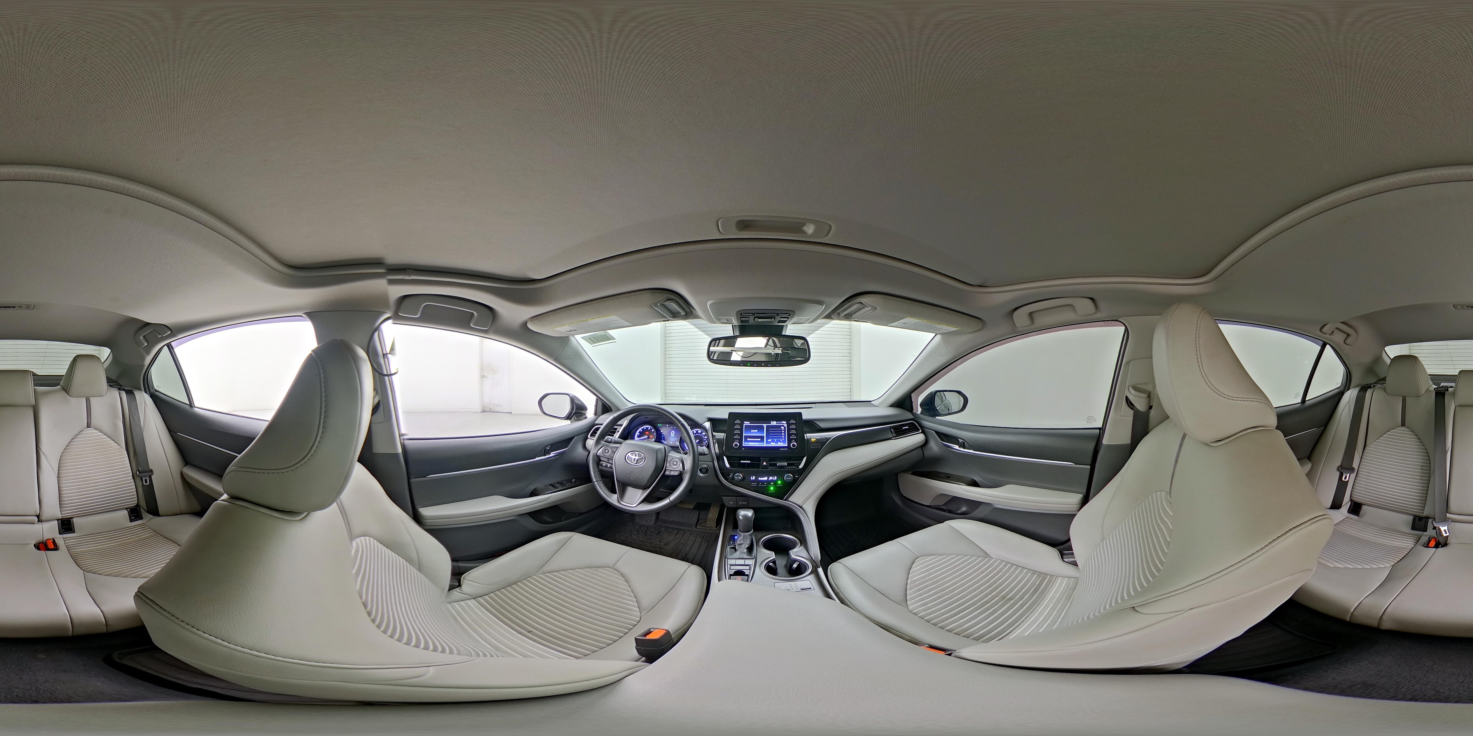 2022 Toyota Camry SE - Photo 25