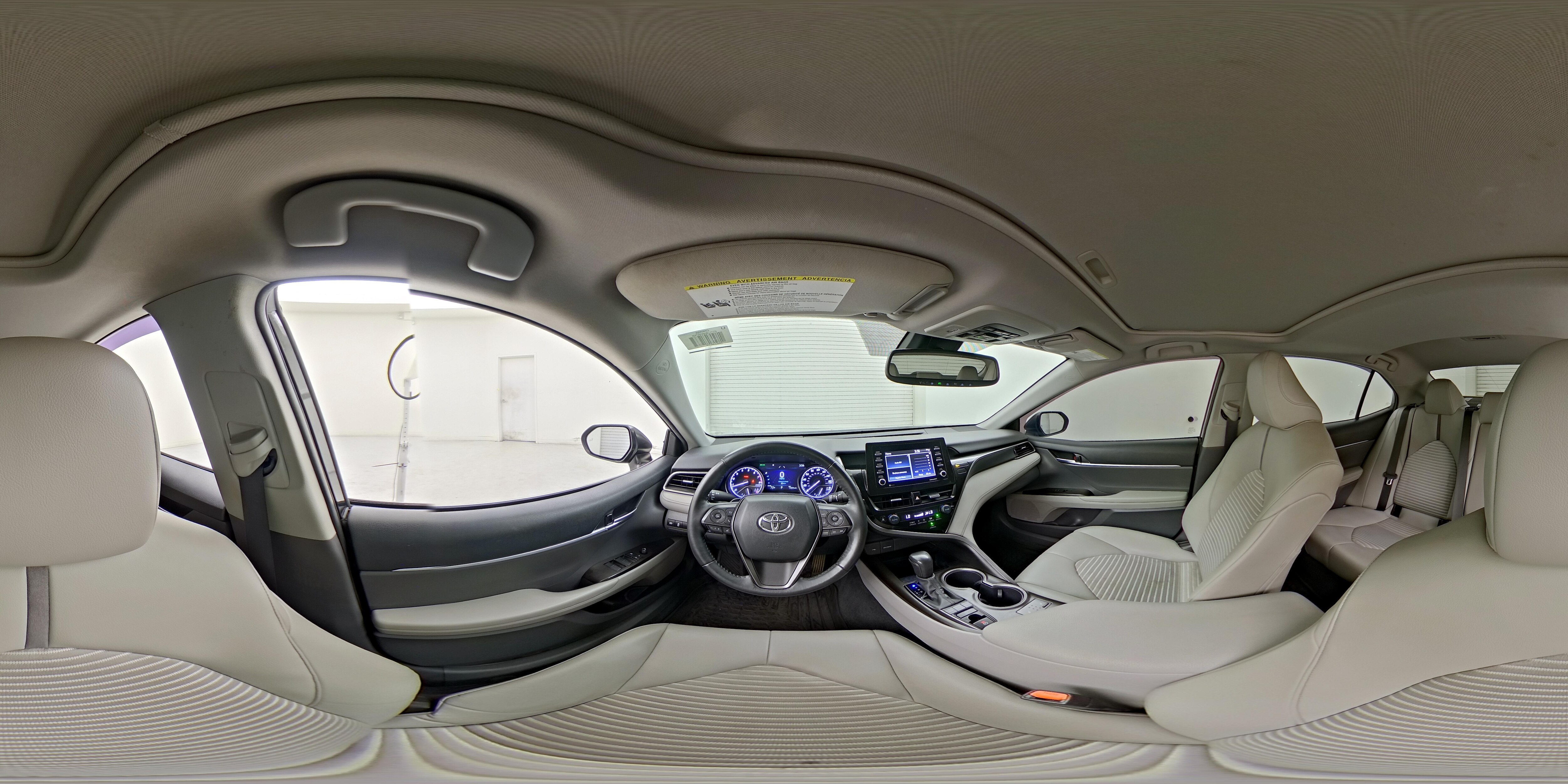 2022 Toyota Camry SE - Photo 27